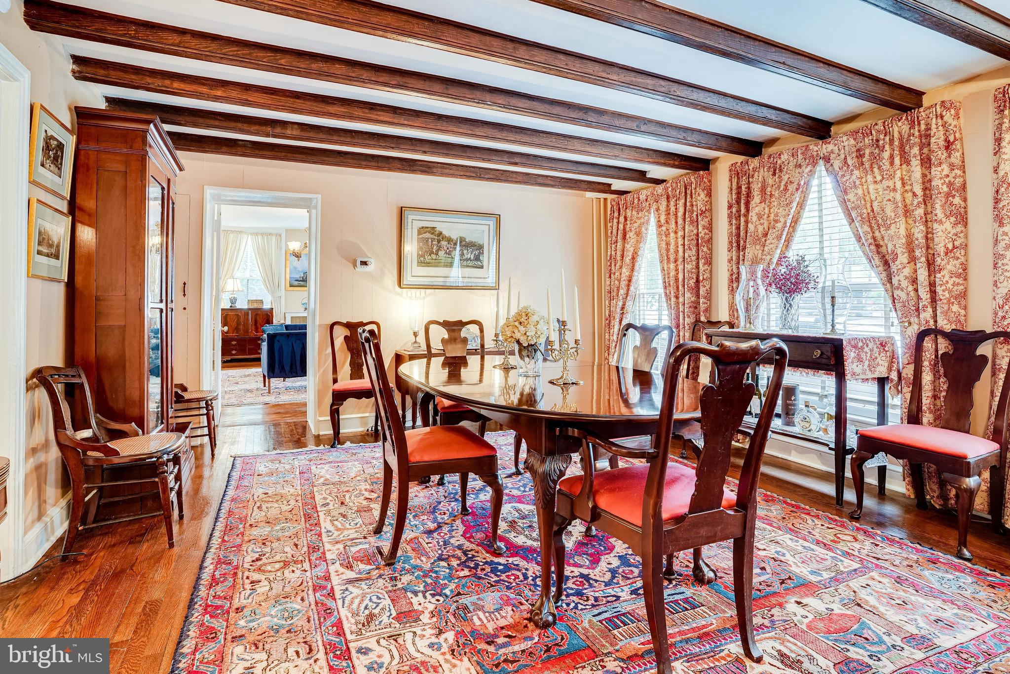 126 S FAIRFAX STREET