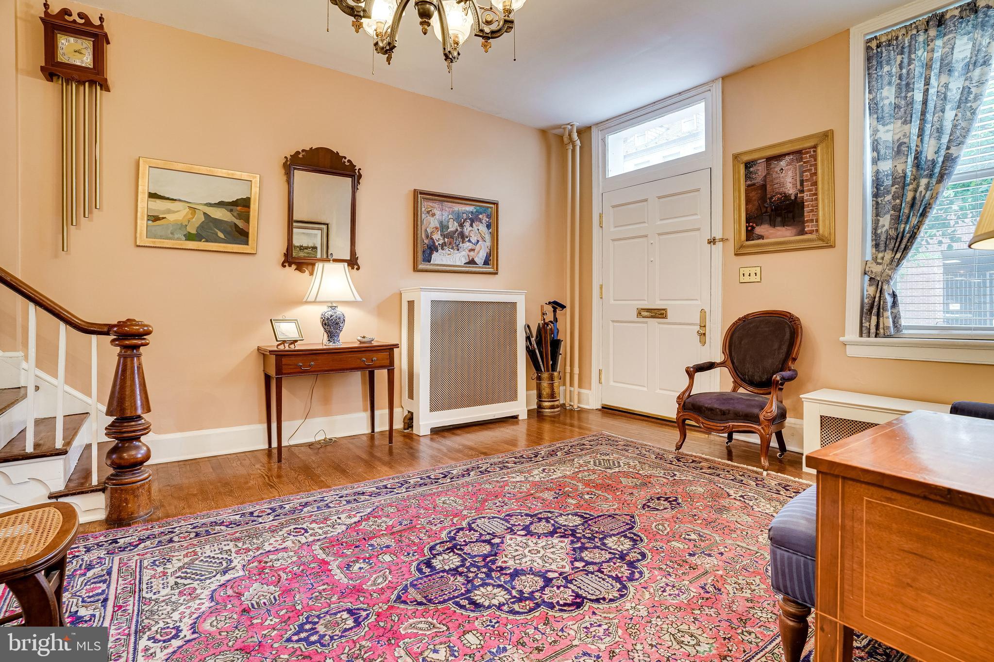 126 S FAIRFAX STREET