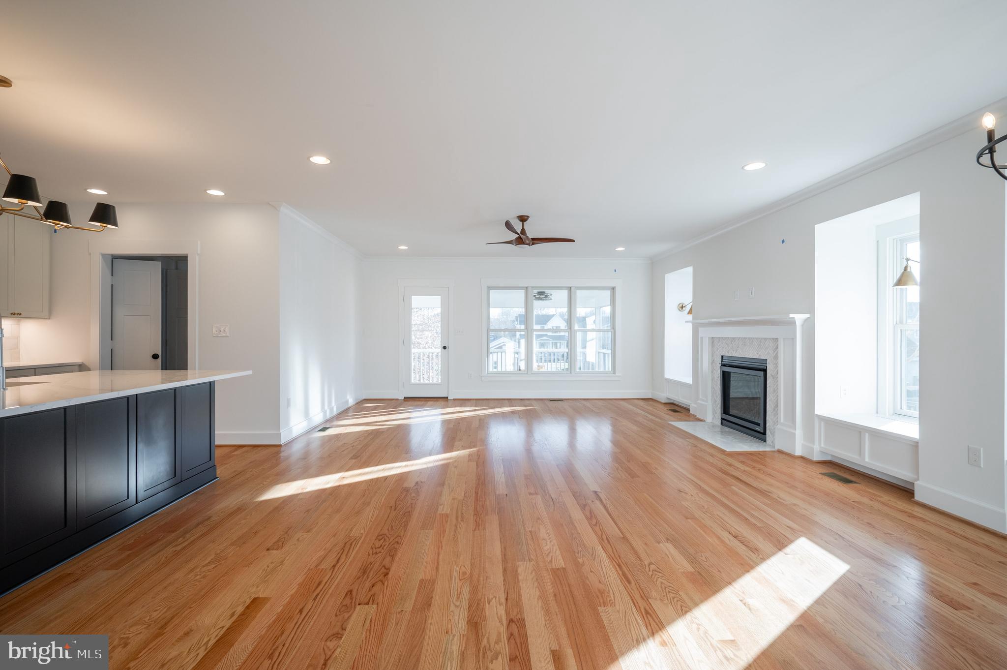 217 E MASON AVENUE E