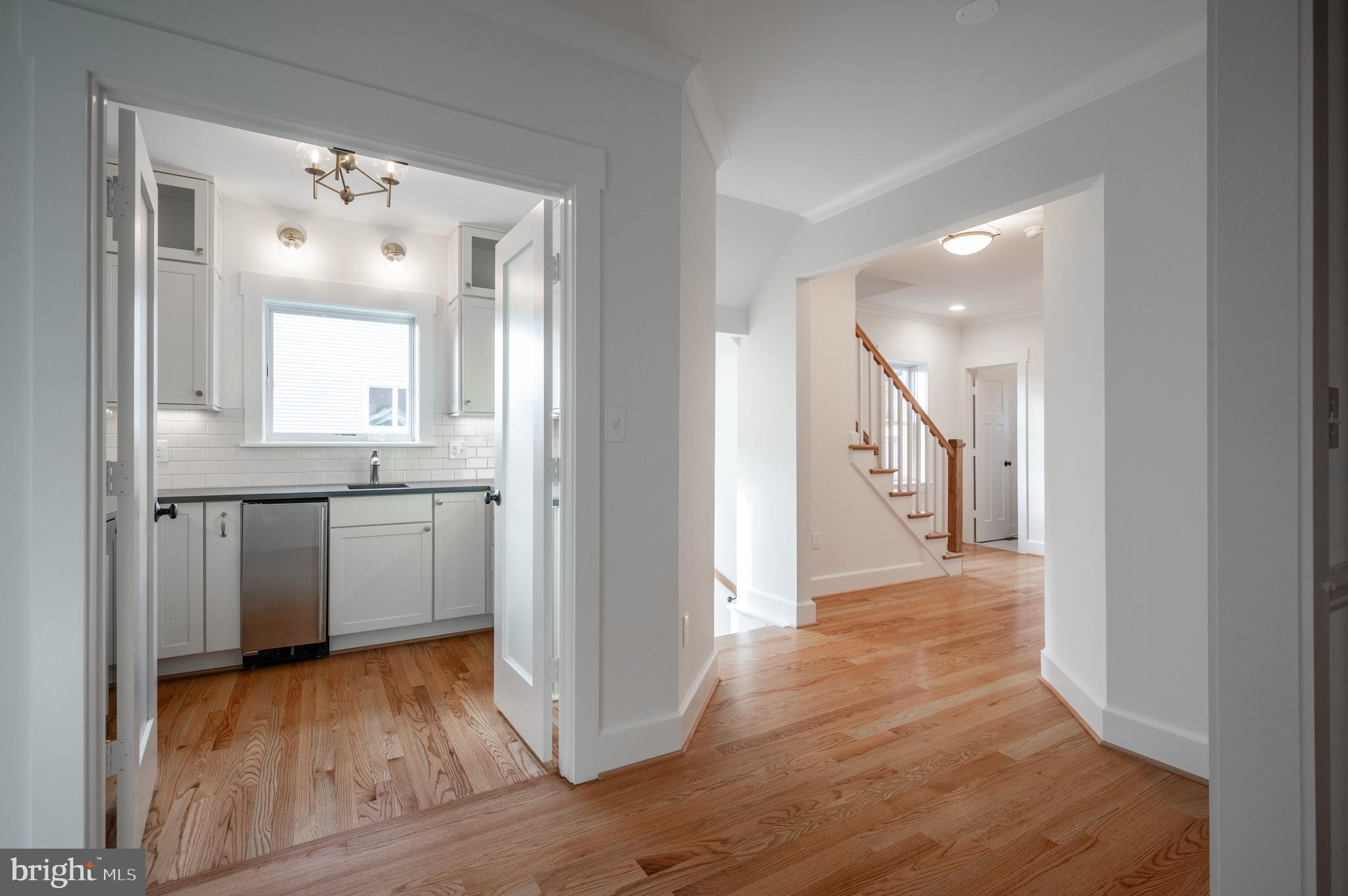 217 E MASON AVENUE E