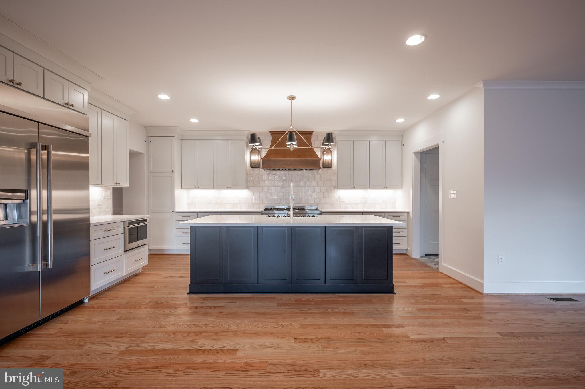 217 E MASON AVENUE E