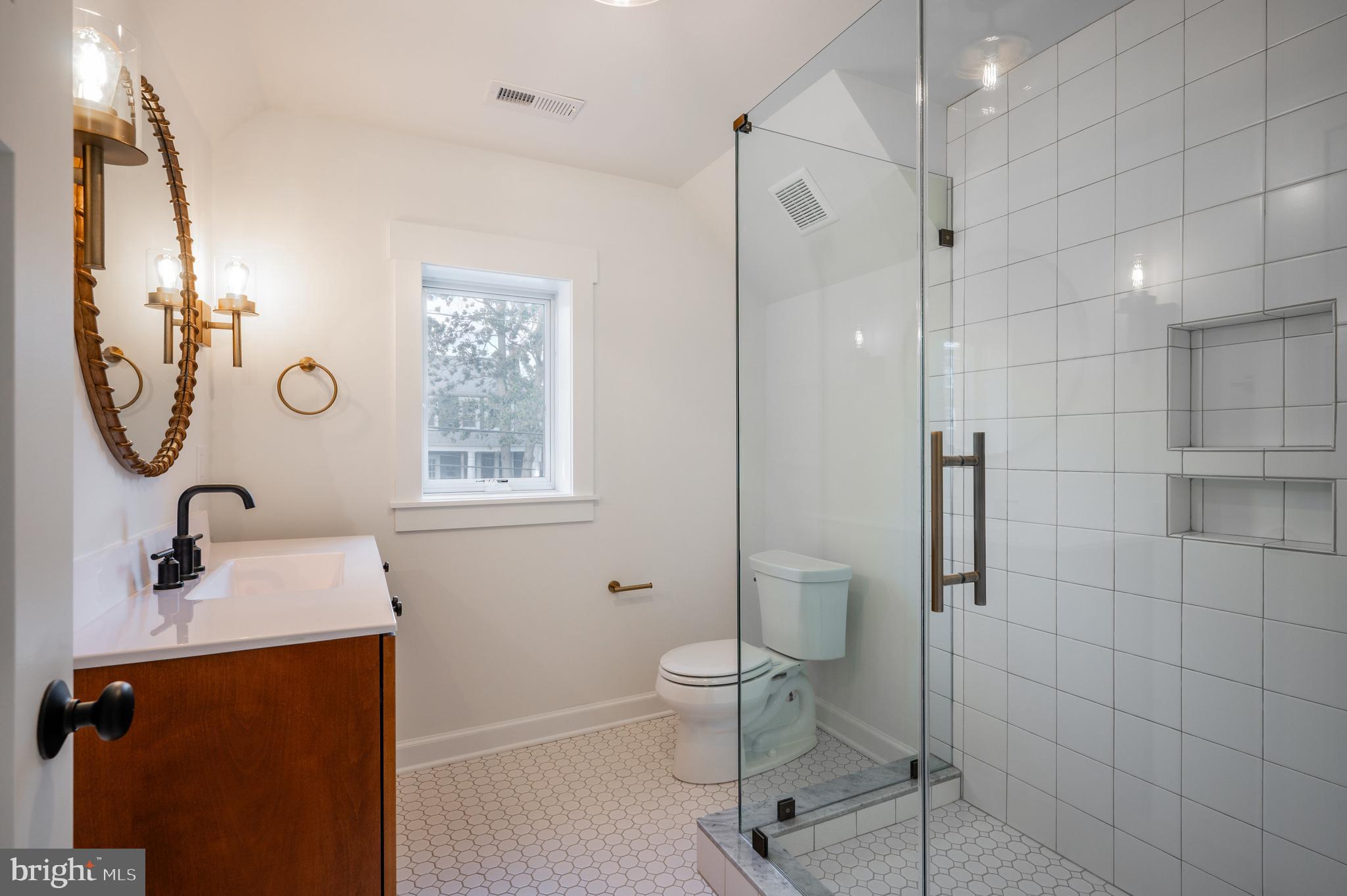 217 E MASON AVENUE E