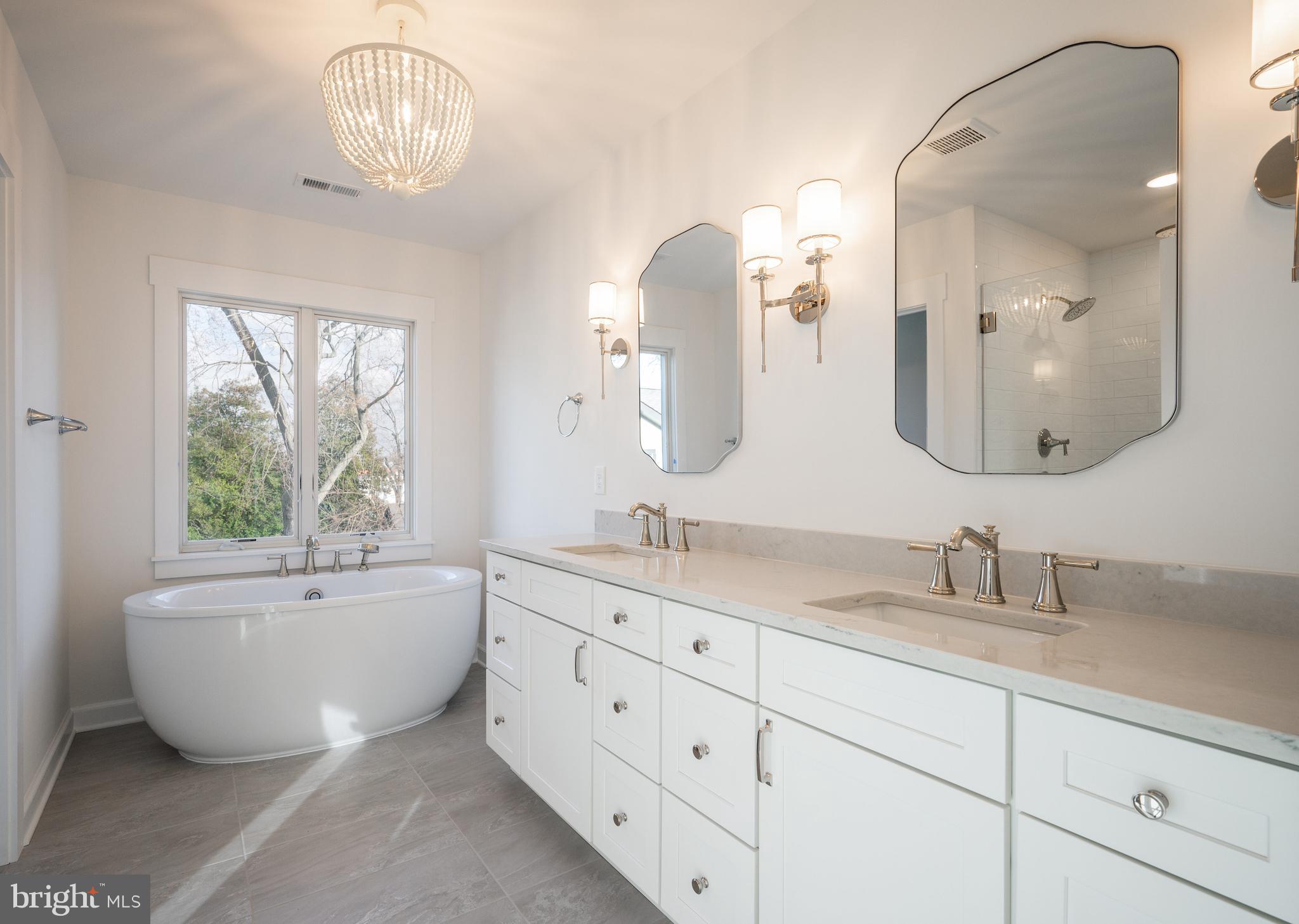 217 E MASON AVENUE E