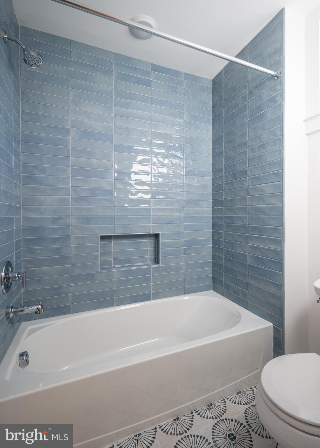 217 E MASON AVENUE E