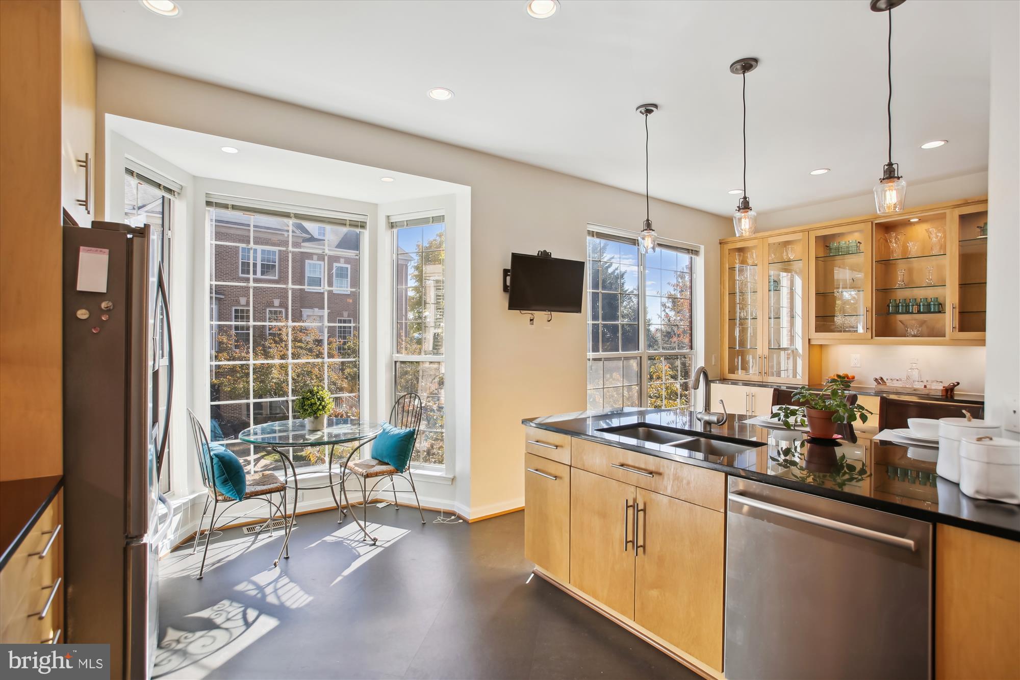 31 ARELL COURT