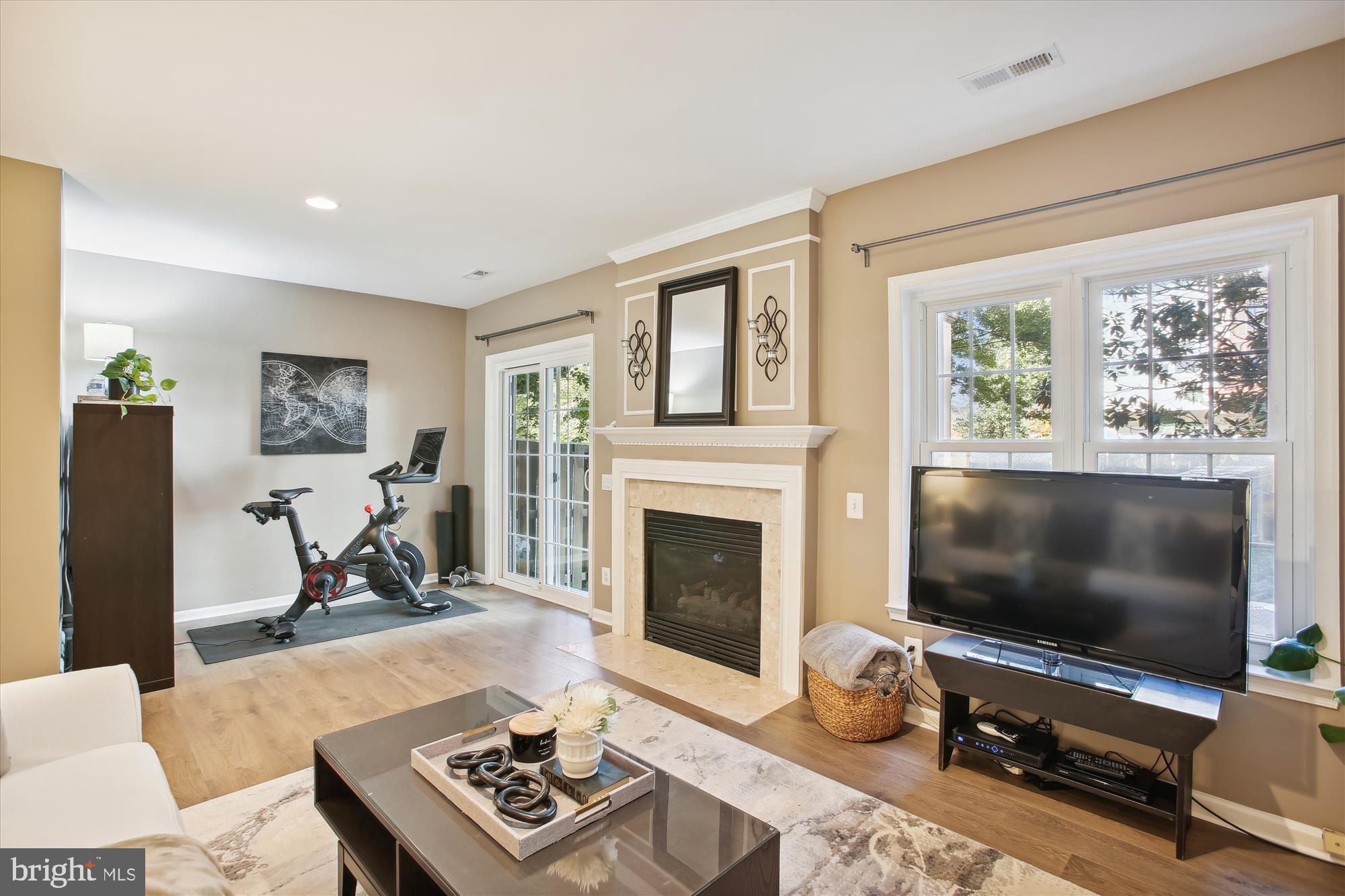 31 ARELL COURT