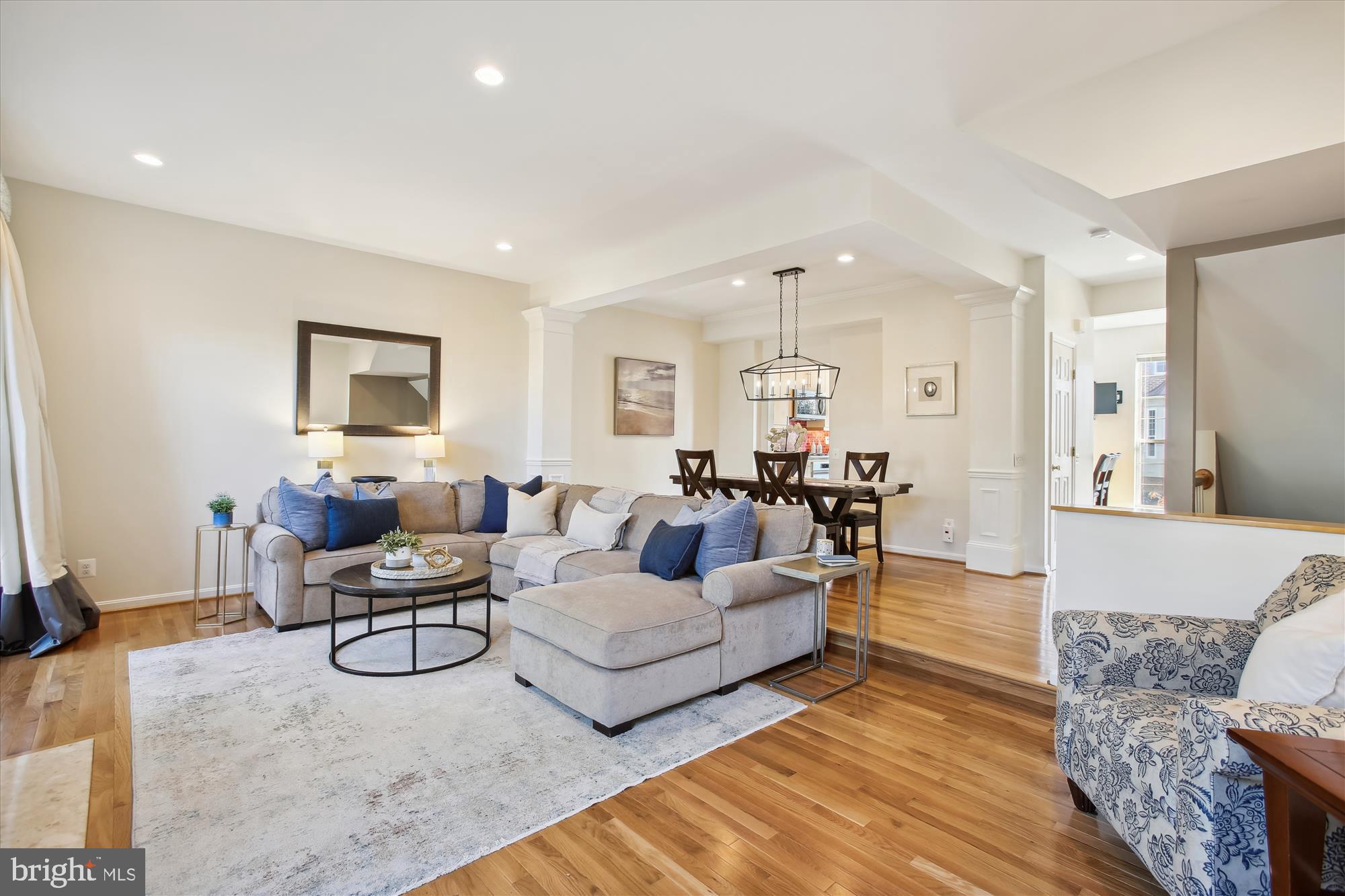 31 ARELL COURT