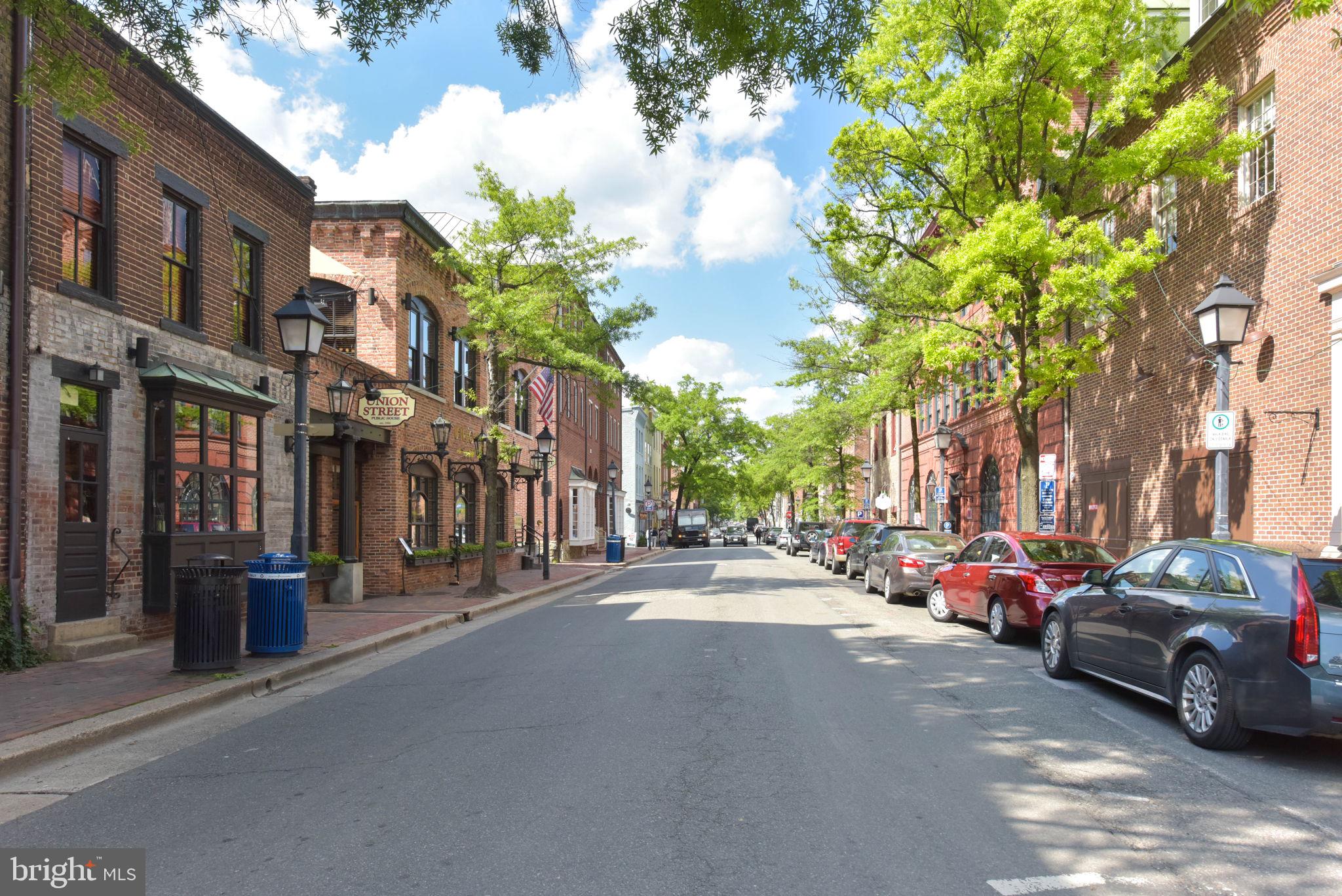 3 FRANKLIN STREET