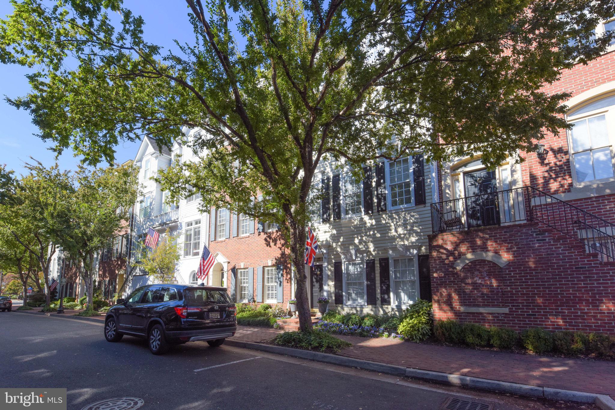 3 FRANKLIN STREET