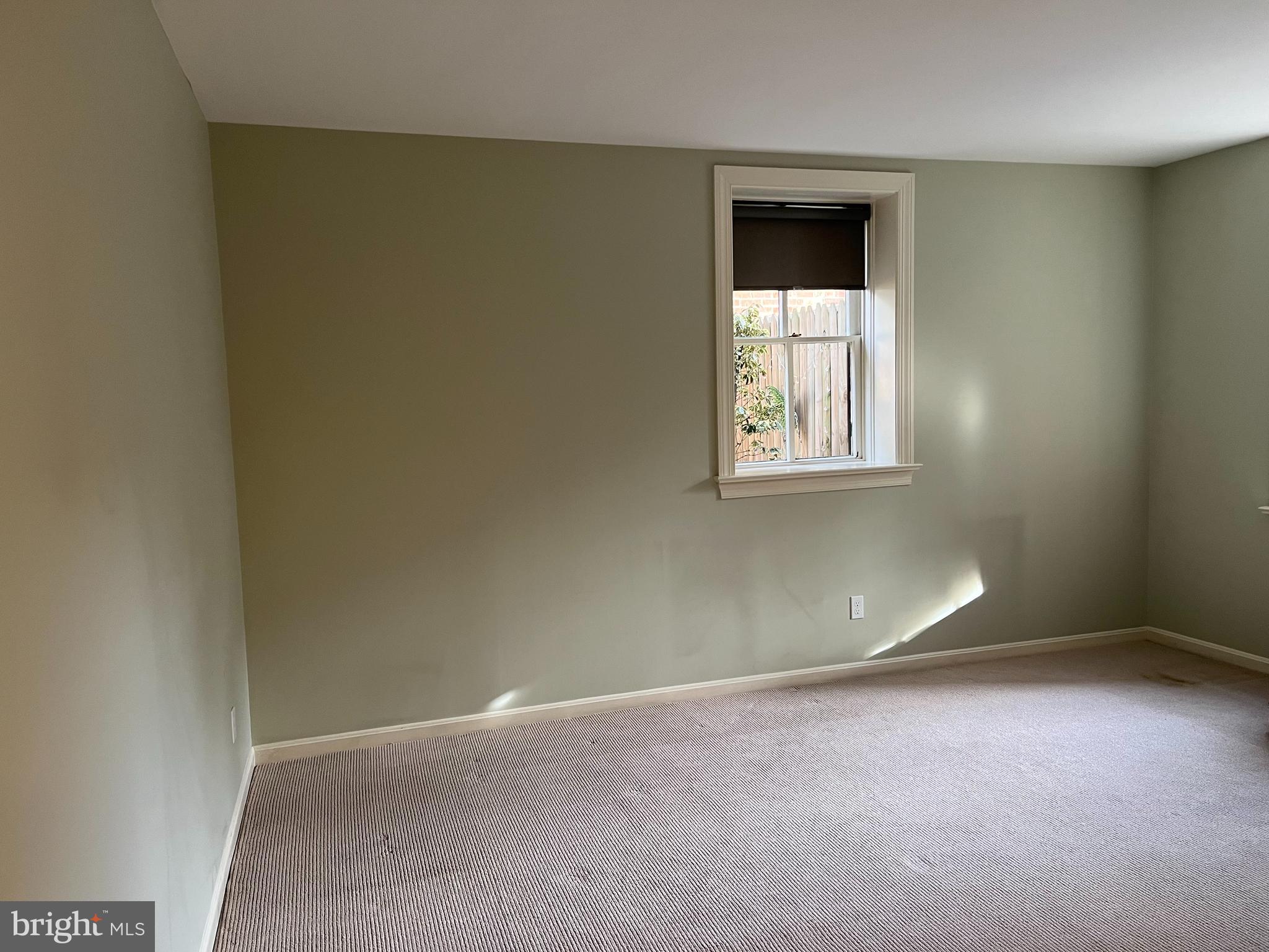 413 PRINCE STREET 2