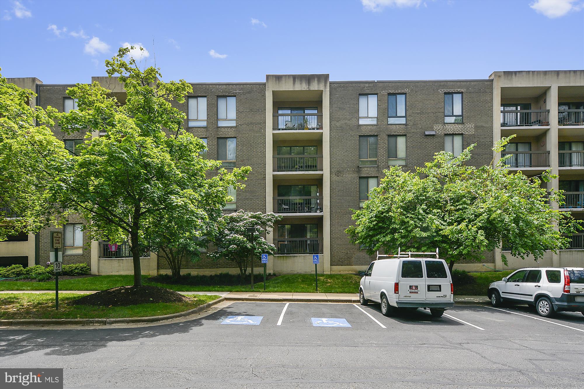 803 N HOWARD STREET 258