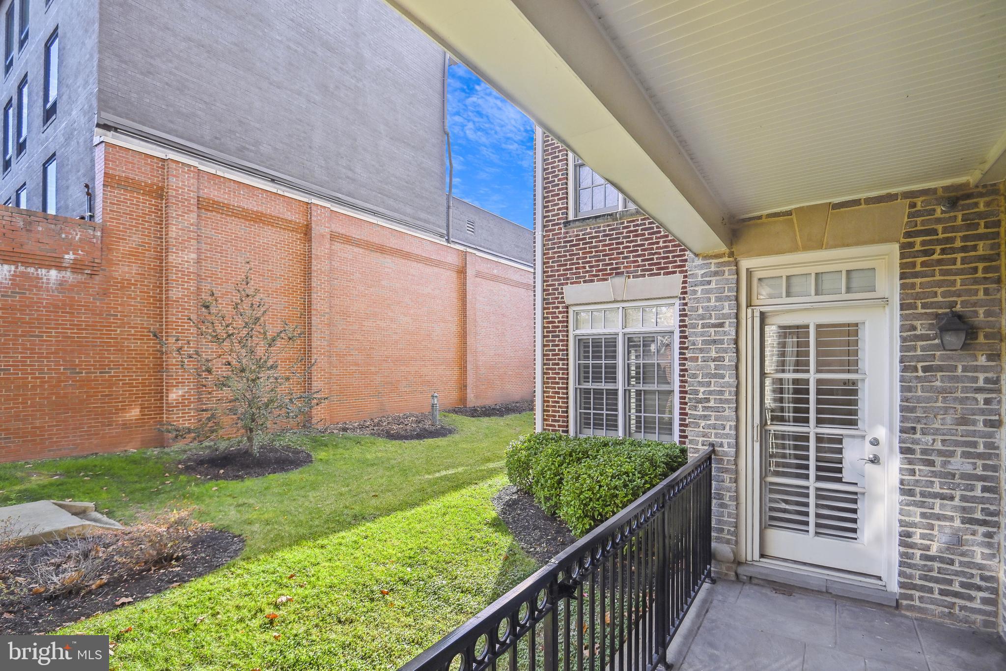 540 SECOND STREET 102