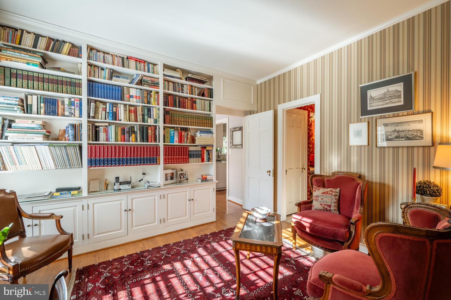 4001 LAWRENCE AVENUE