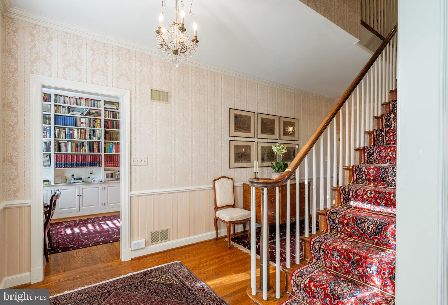 4001 LAWRENCE AVENUE