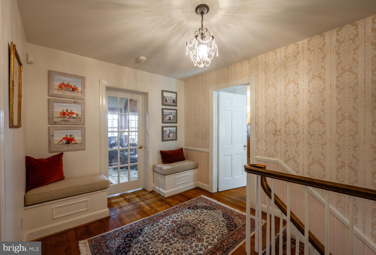 4001 LAWRENCE AVENUE