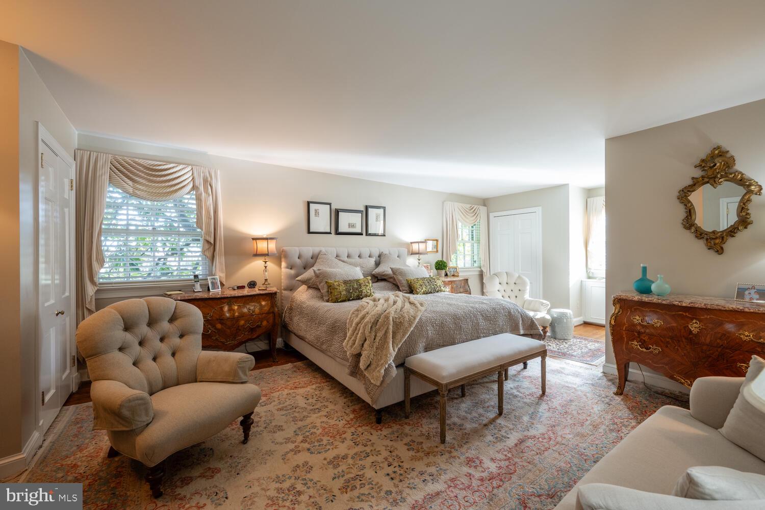 4001 LAWRENCE AVENUE