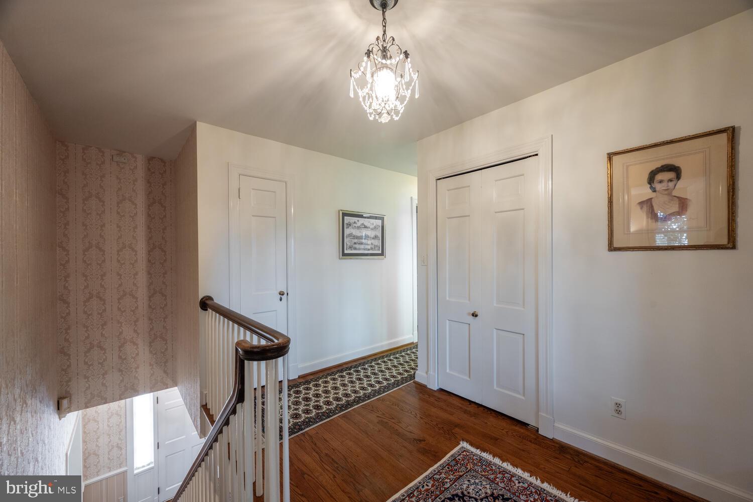 4001 LAWRENCE AVENUE