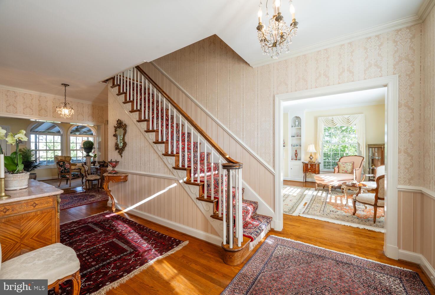 4001 LAWRENCE AVENUE