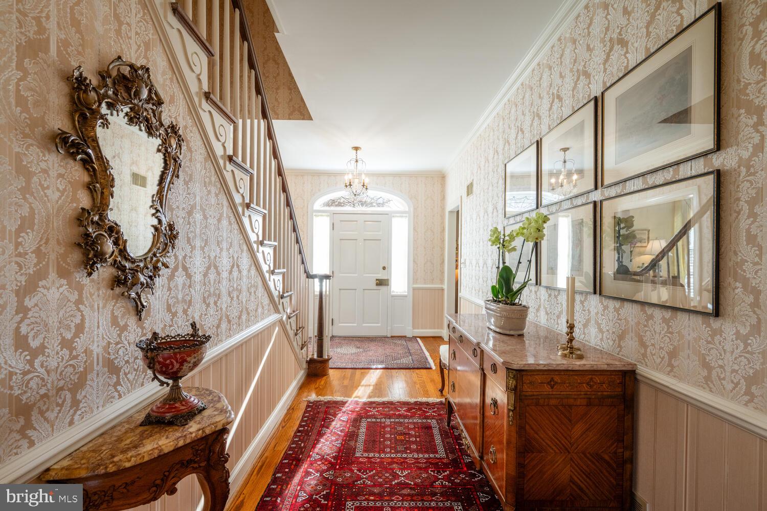 4001 LAWRENCE AVENUE