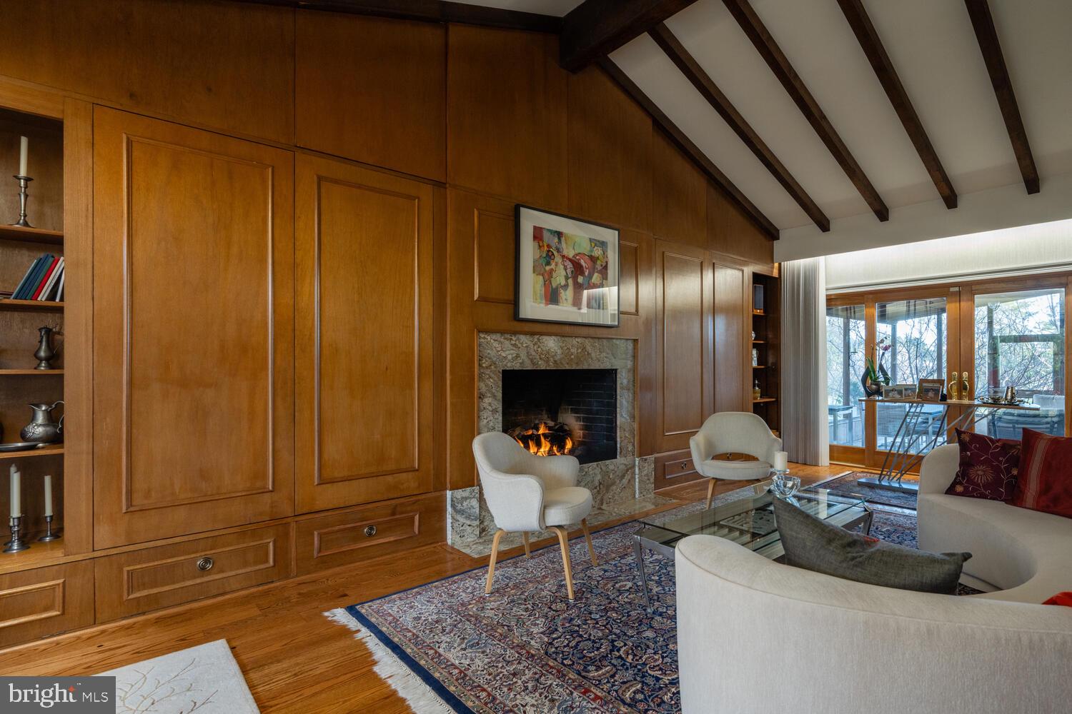 4001 LAWRENCE AVENUE