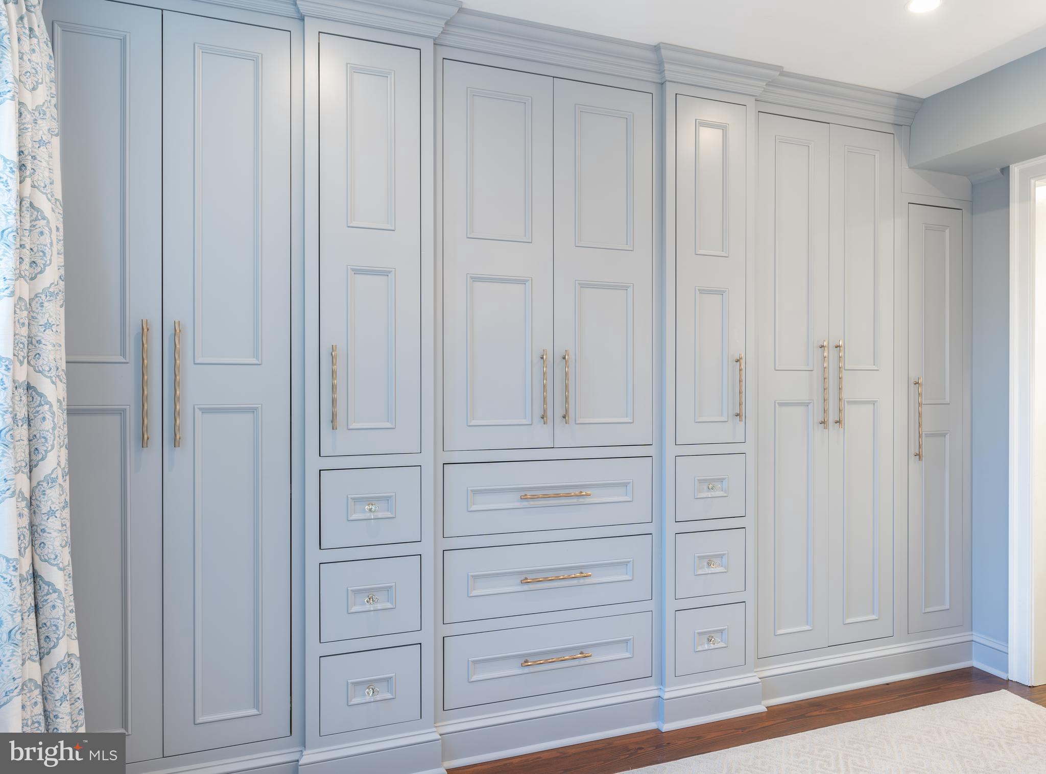 405 S FAIRFAX STREET