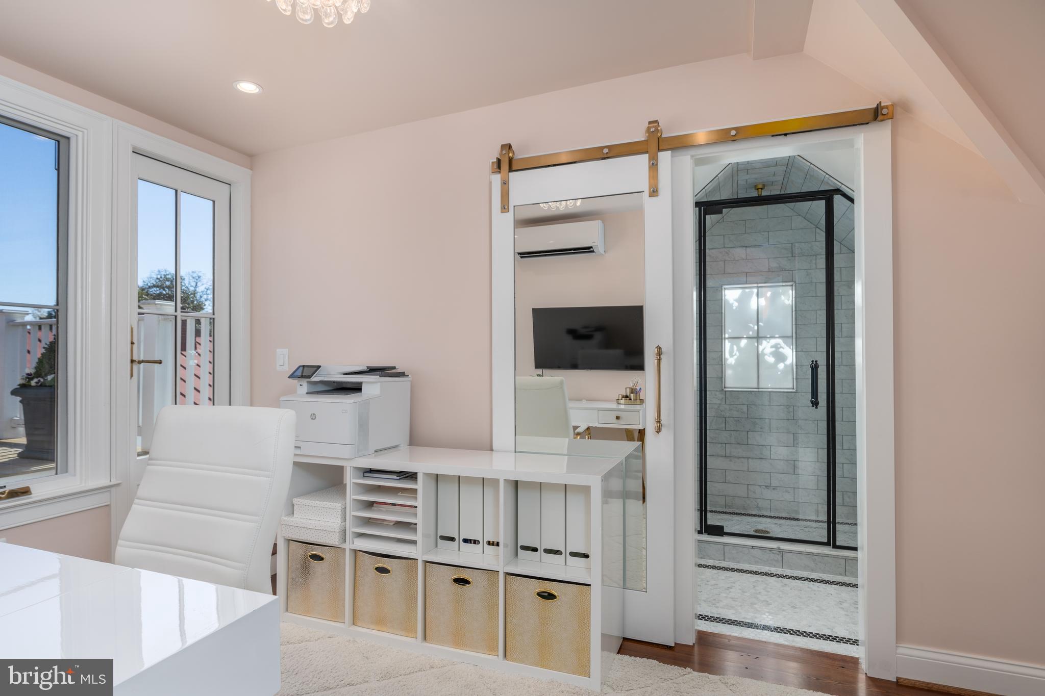 405 S FAIRFAX STREET