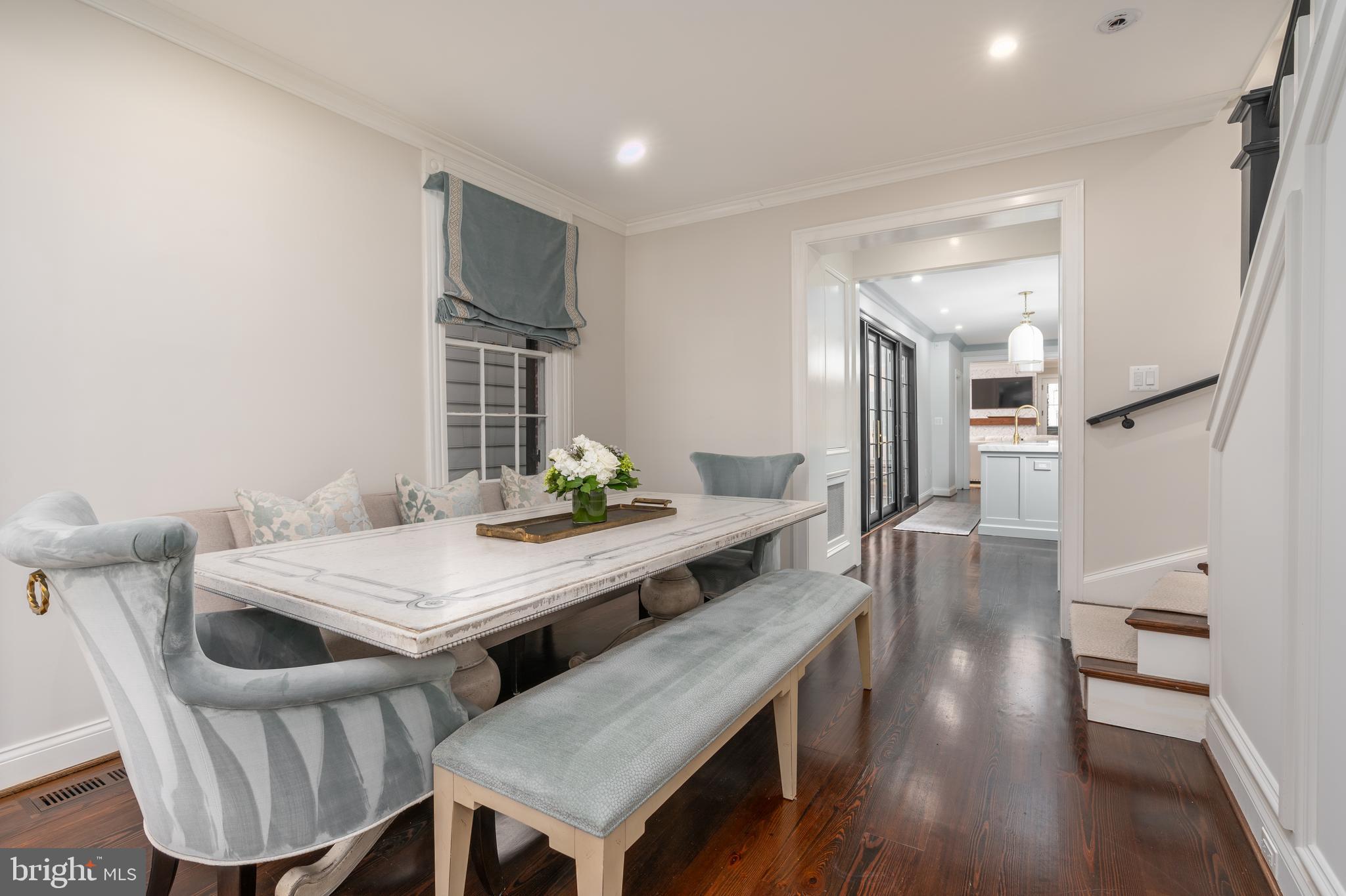 405 S FAIRFAX STREET