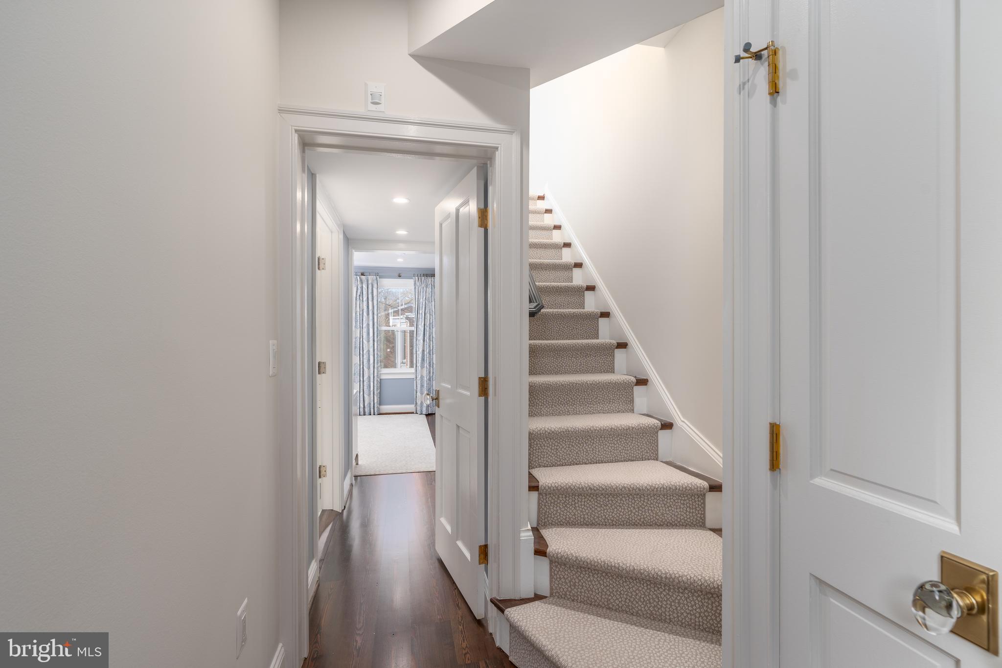 405 S FAIRFAX STREET