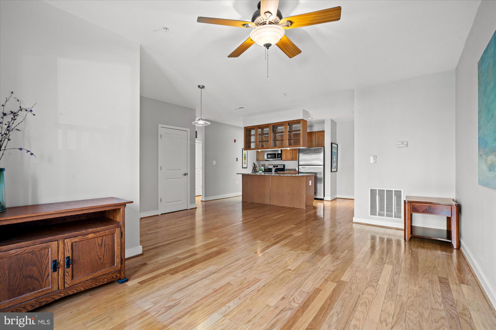 181 E REED AVENUE 108