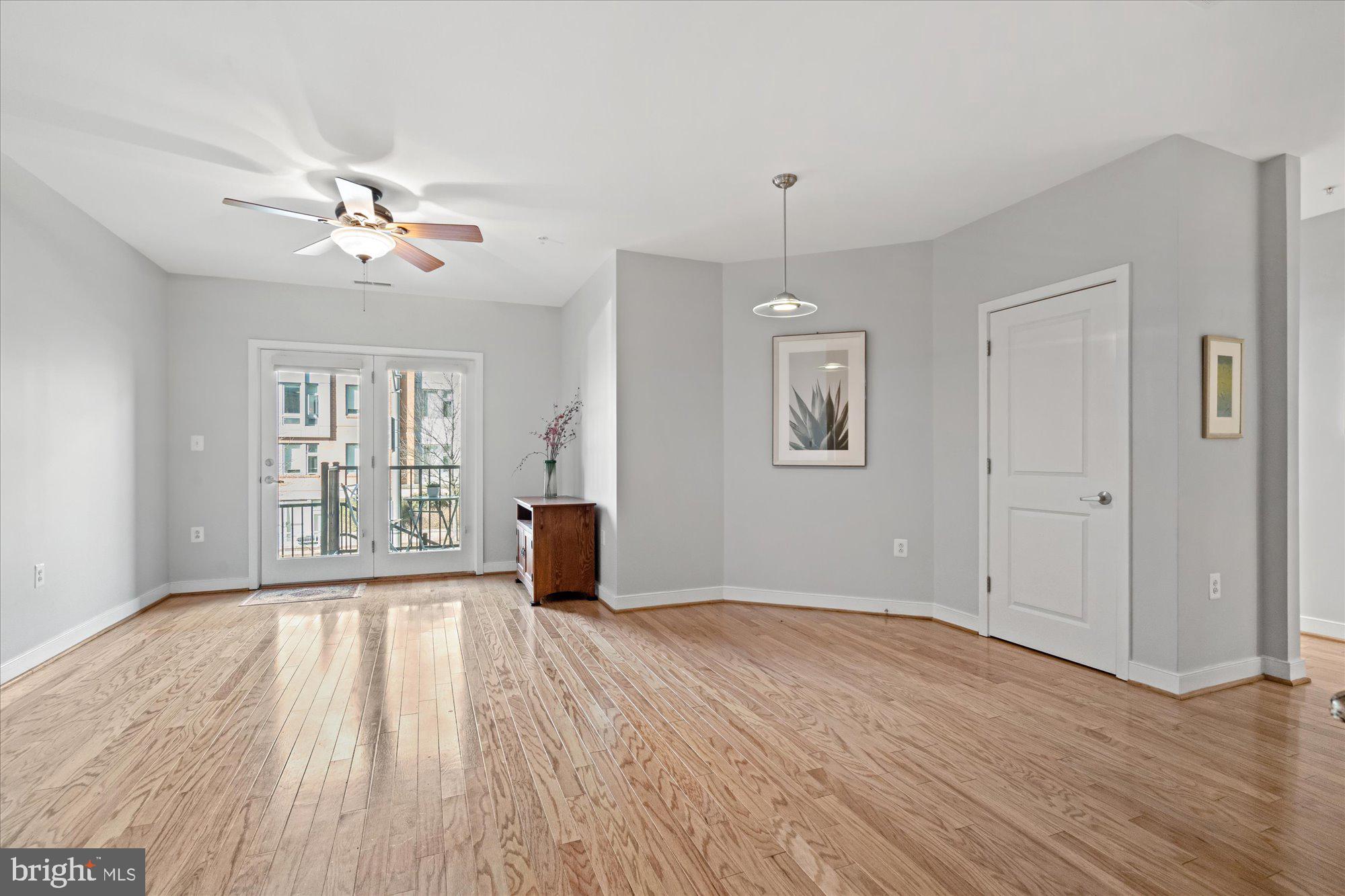 181 E REED AVENUE 108