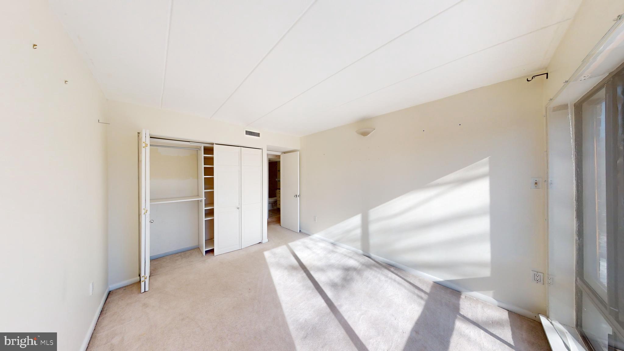 112 ROBERTS LANE 300
