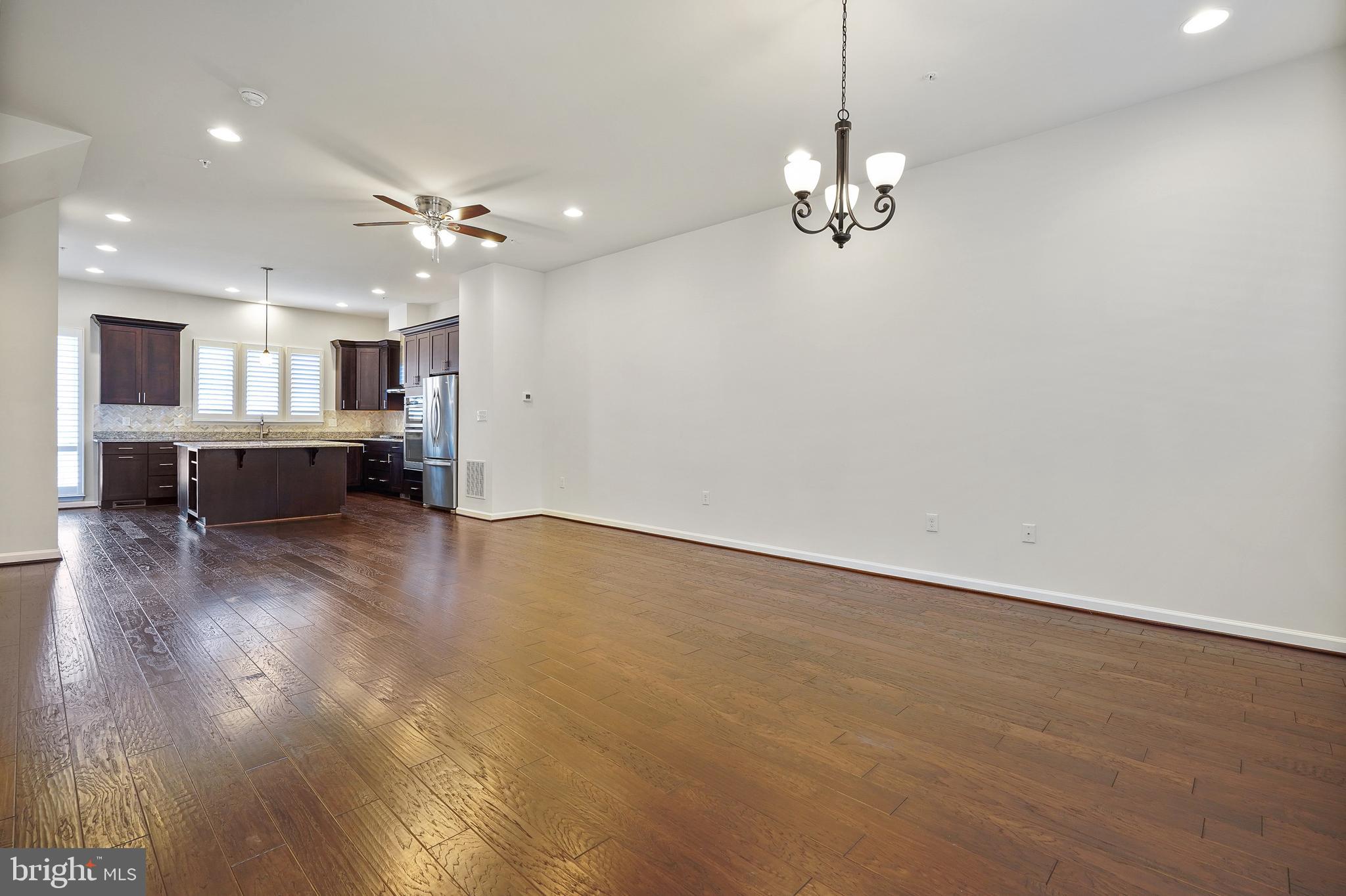 132 CAMBRIA WALK
