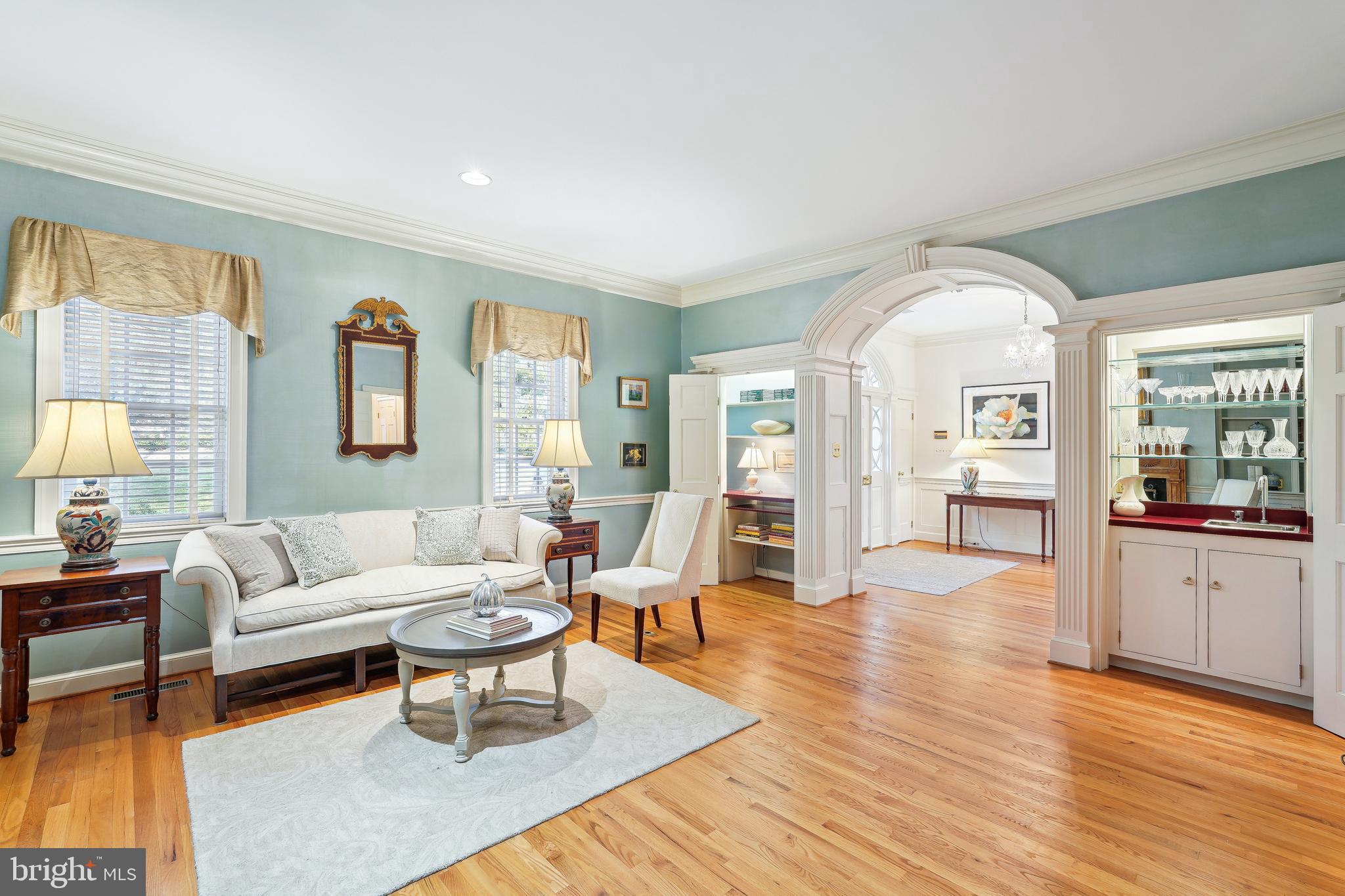 3720 SEMINARY ROAD