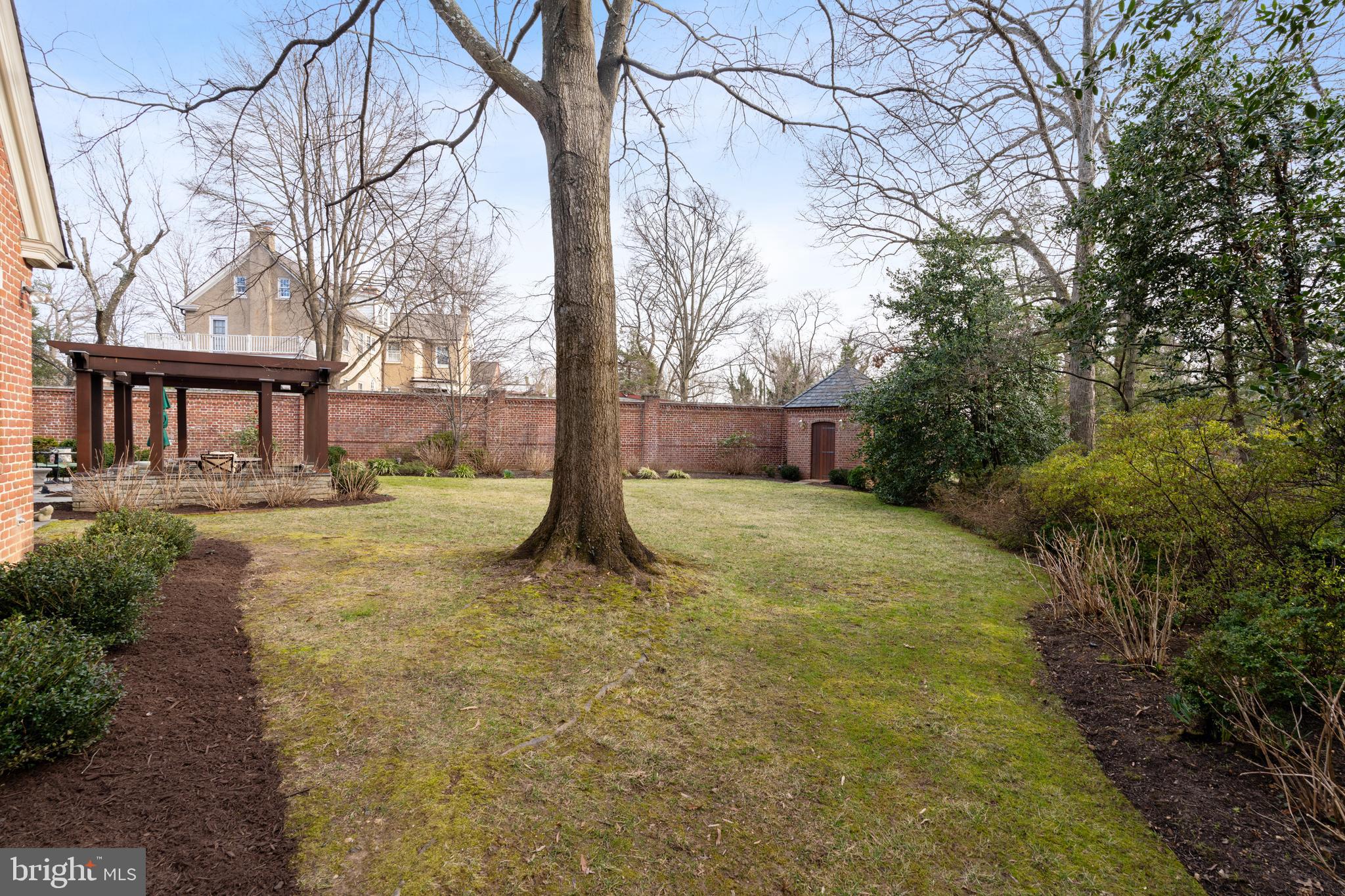3720 SEMINARY ROAD