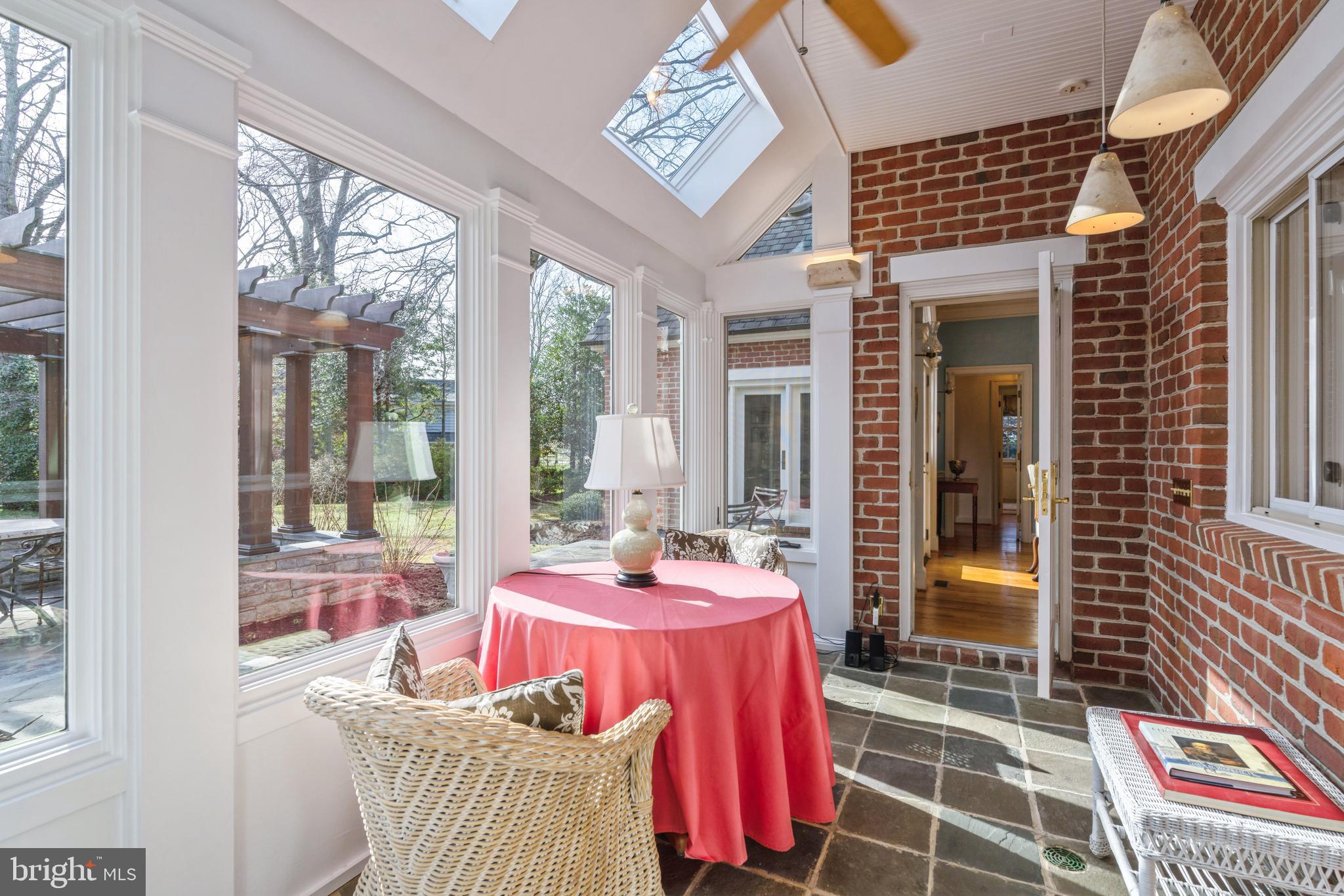 3720 SEMINARY ROAD