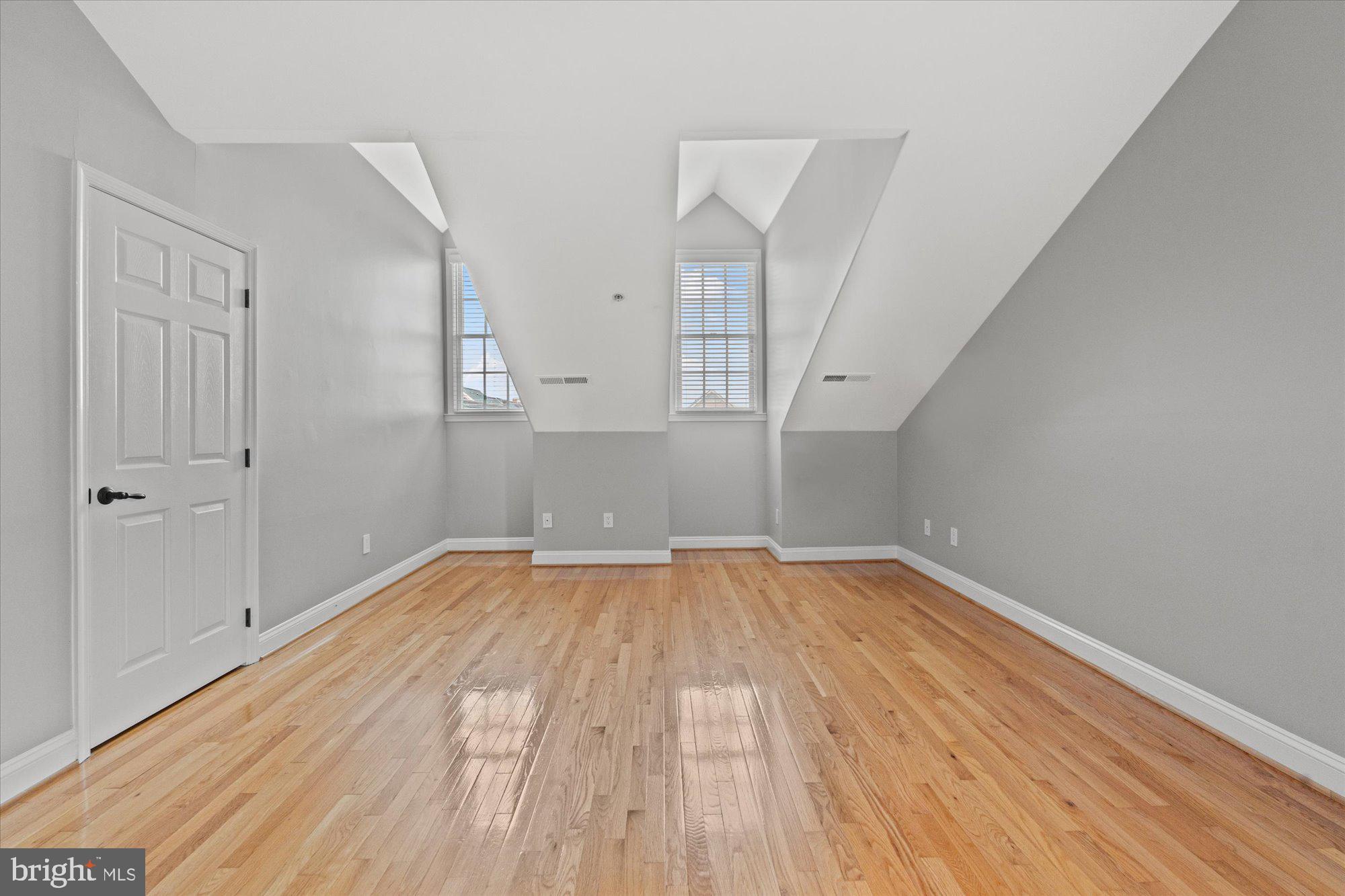 306 S FAYETTE STREET