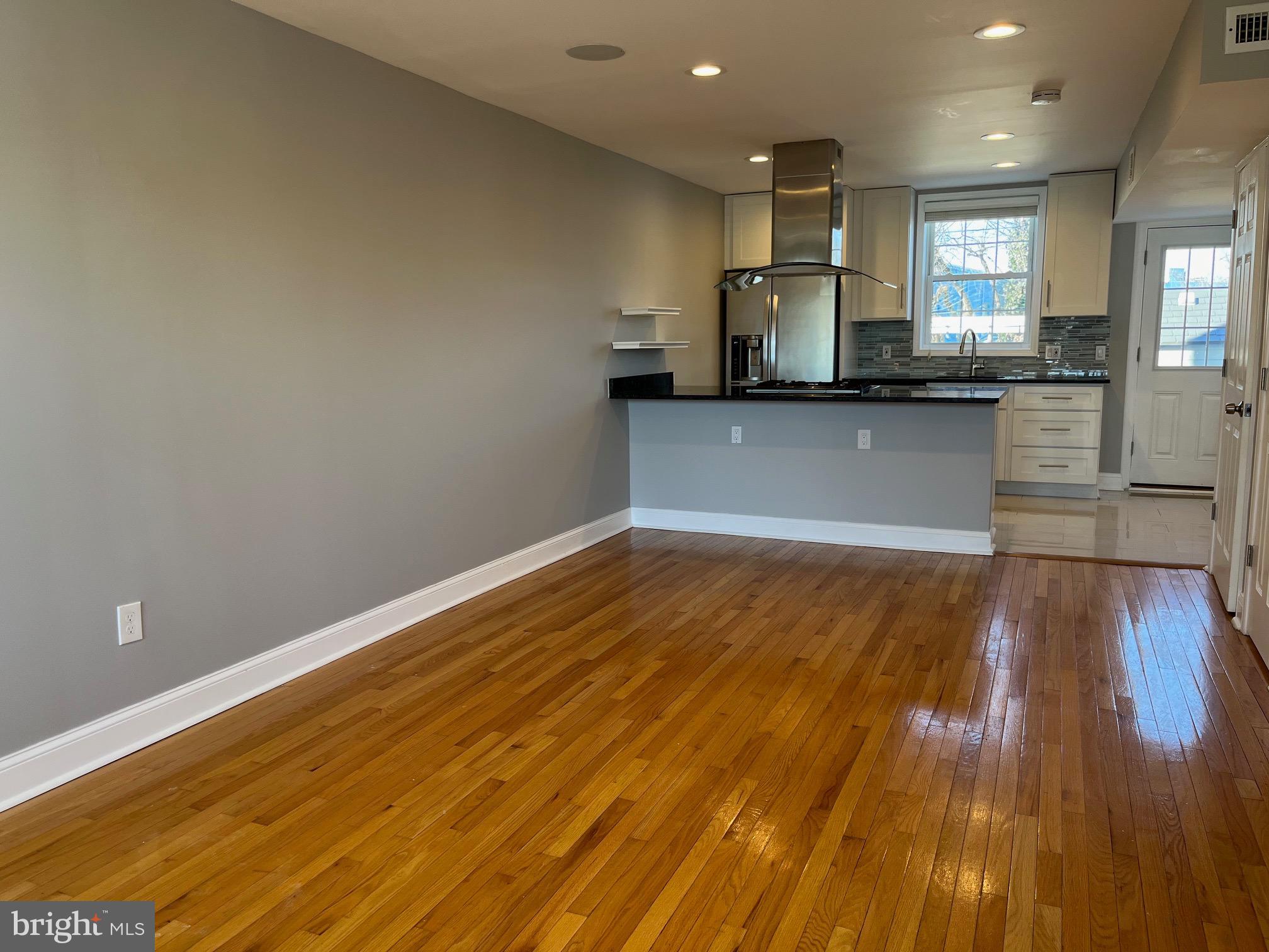 3810 EDISON STREET