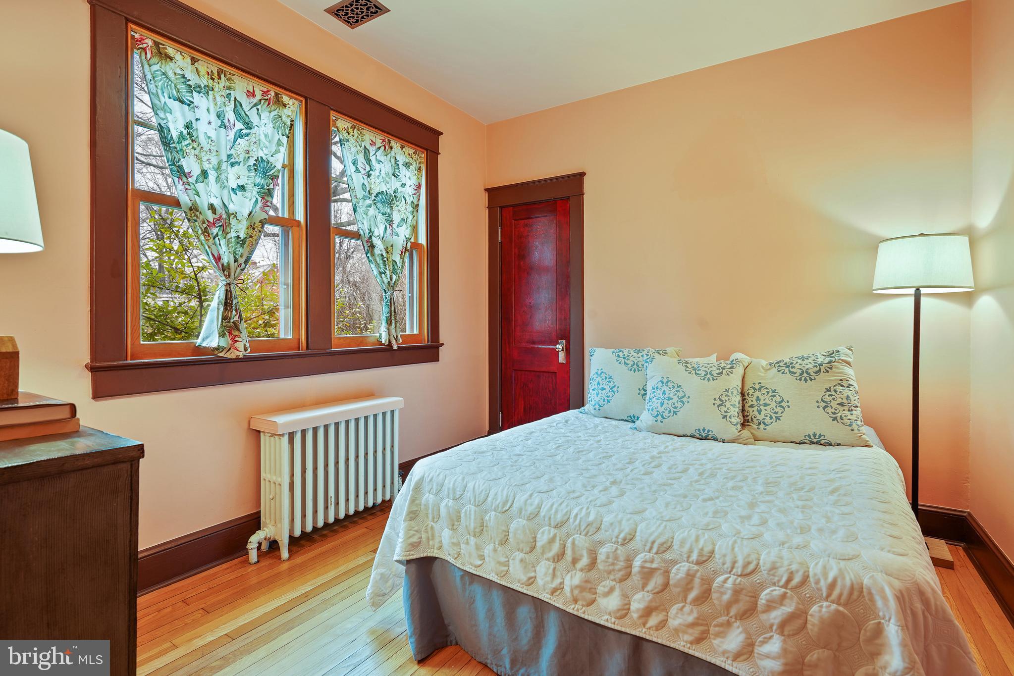 2411 DAVIS AVENUE