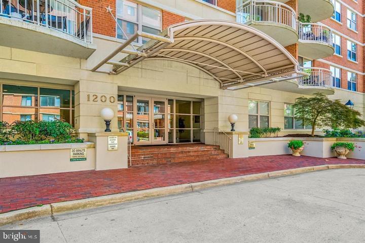 1200 BRADDOCK PLACE 209
