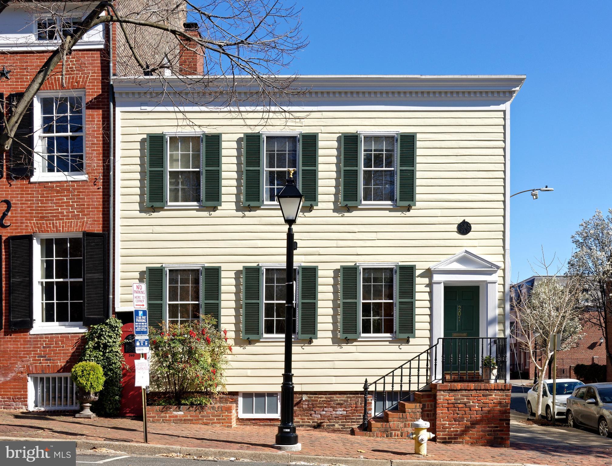 201 CAMERON STREET