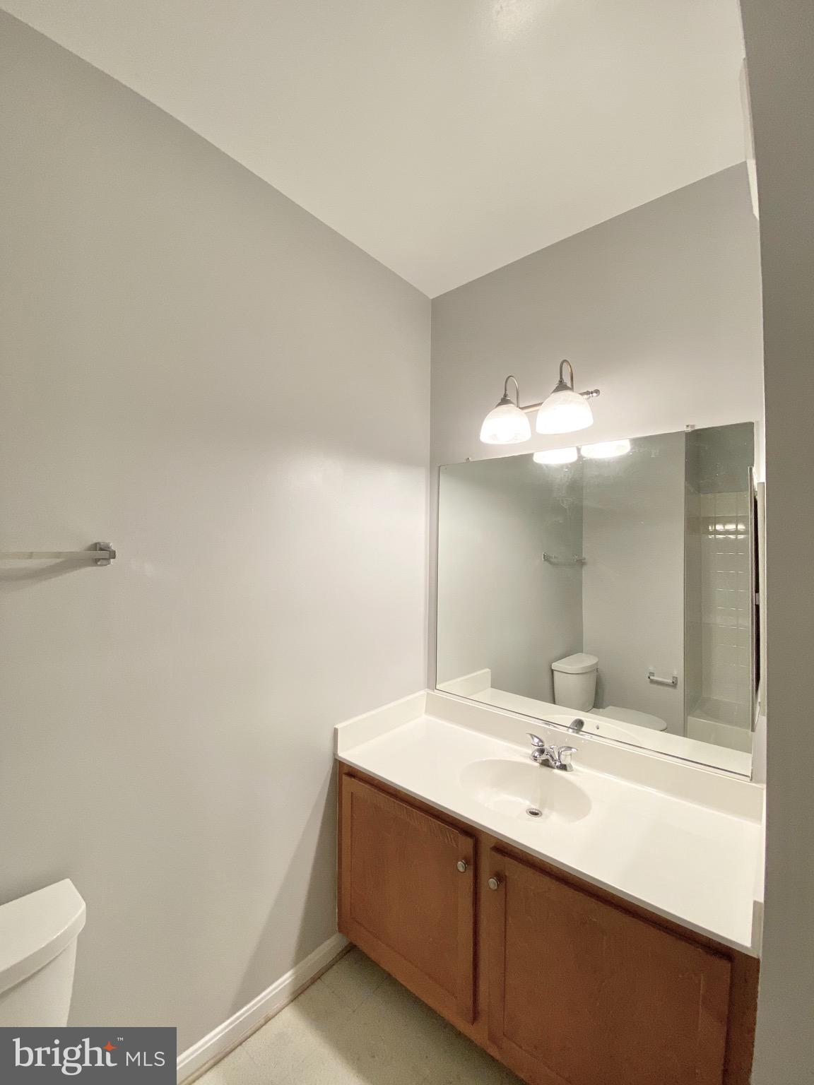 4850 EISENHOWER AVENUE 115