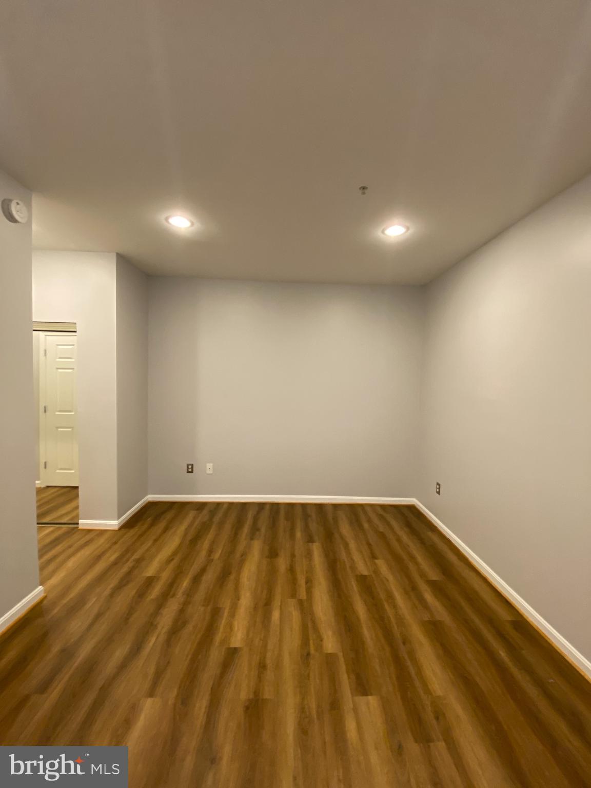 4850 EISENHOWER AVENUE 115