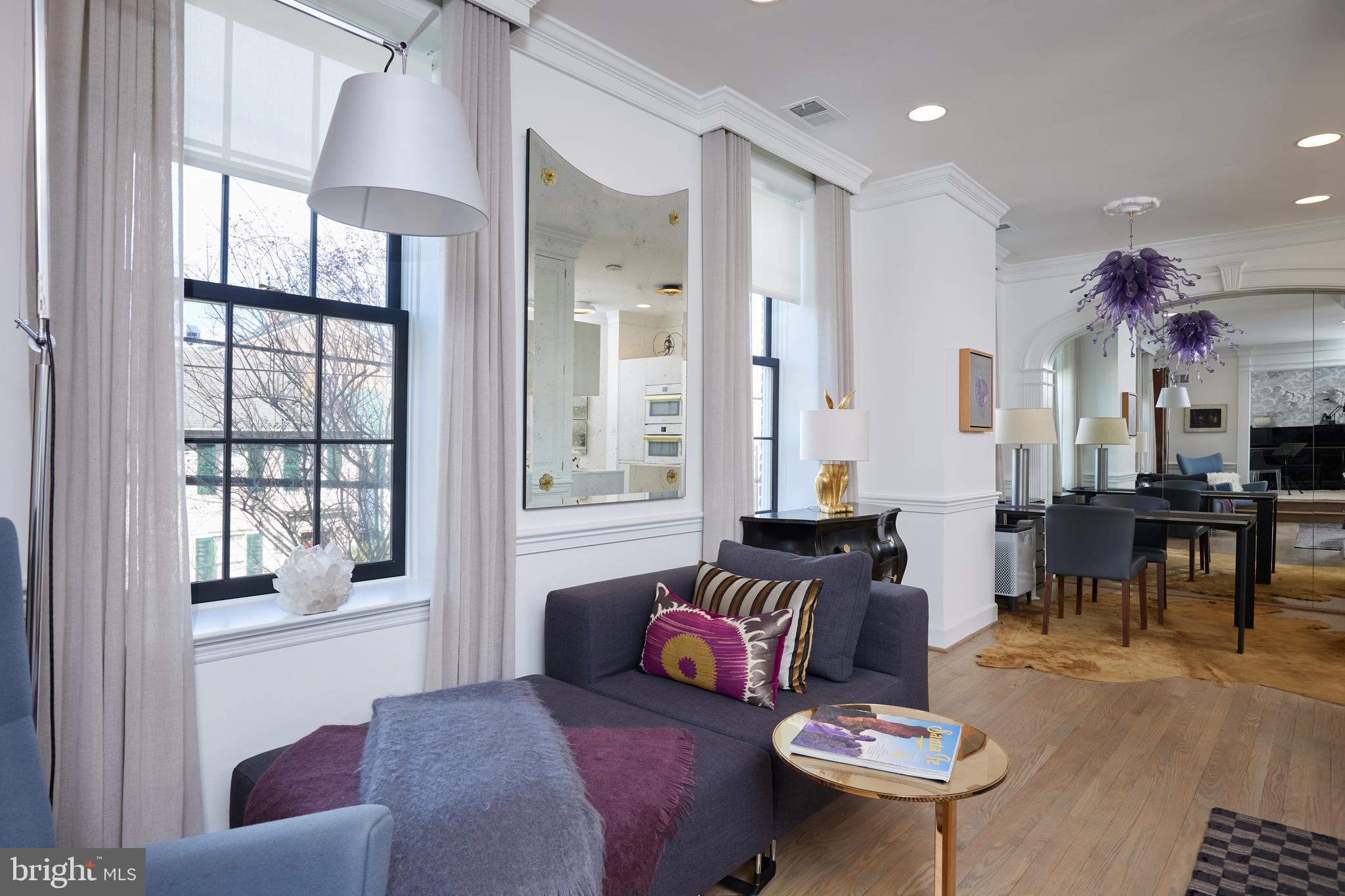 200 FAIRFAX STREET S 6