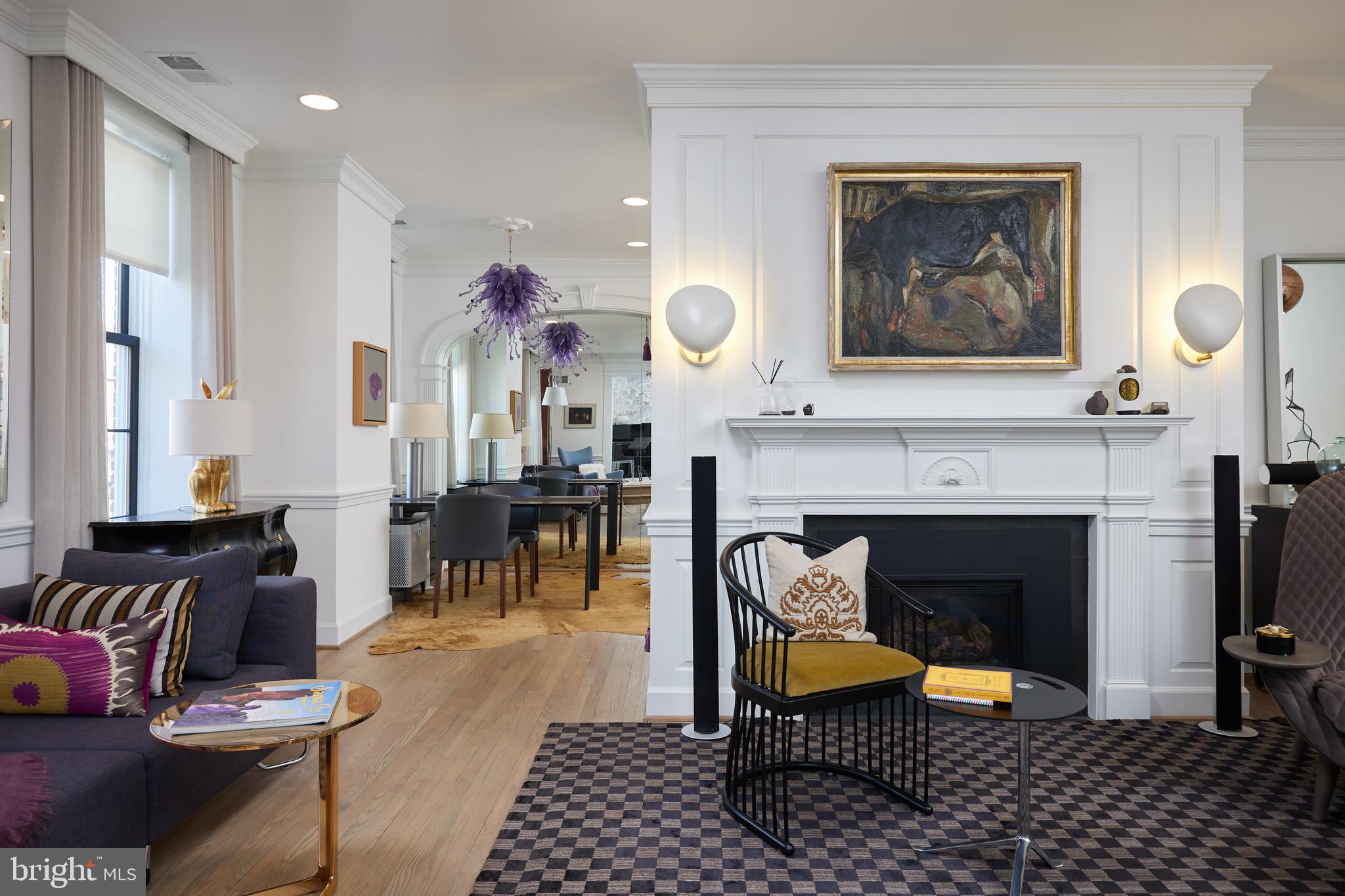 200 FAIRFAX STREET S 6