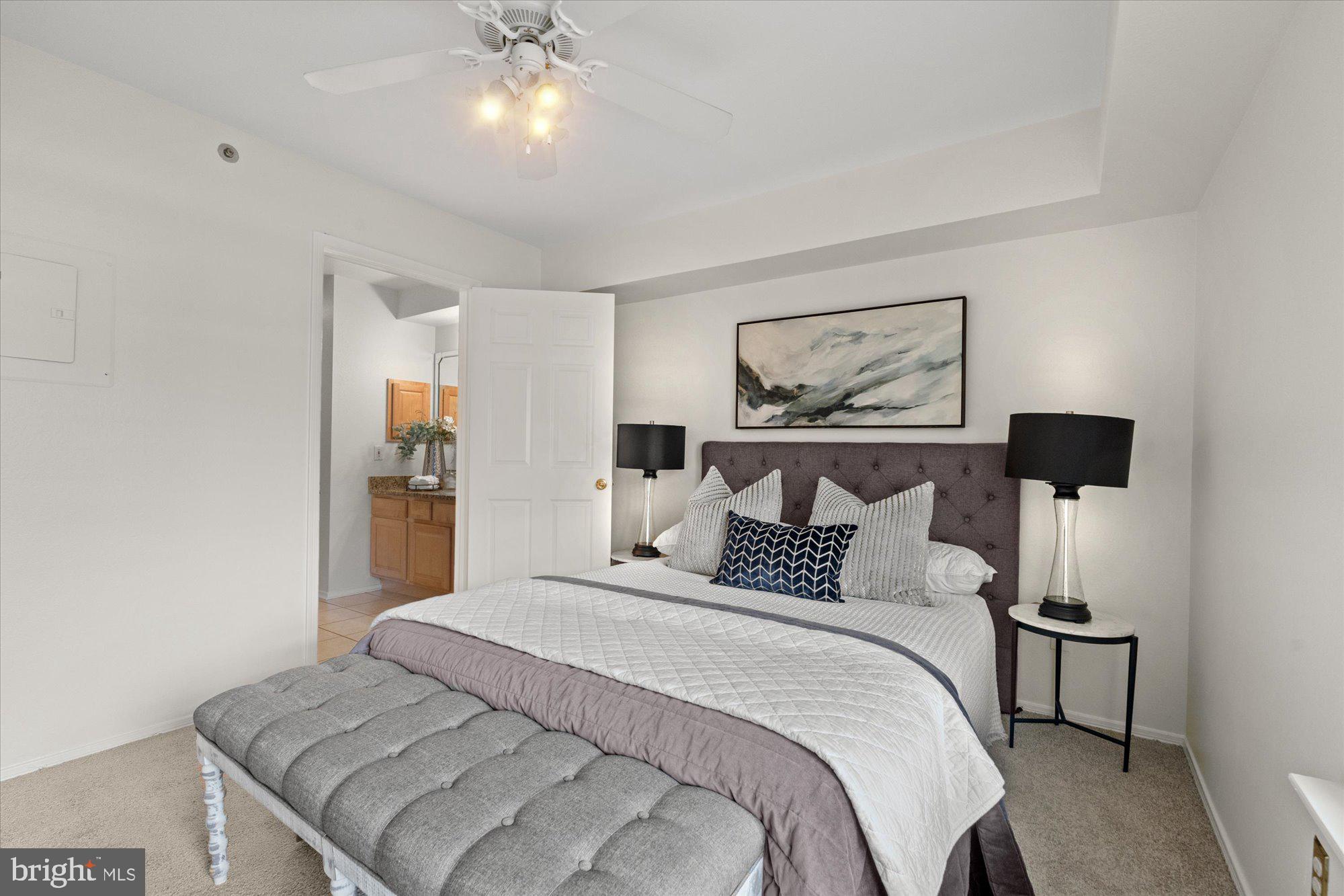 3309 WYNDHAM CIRCLE 1184