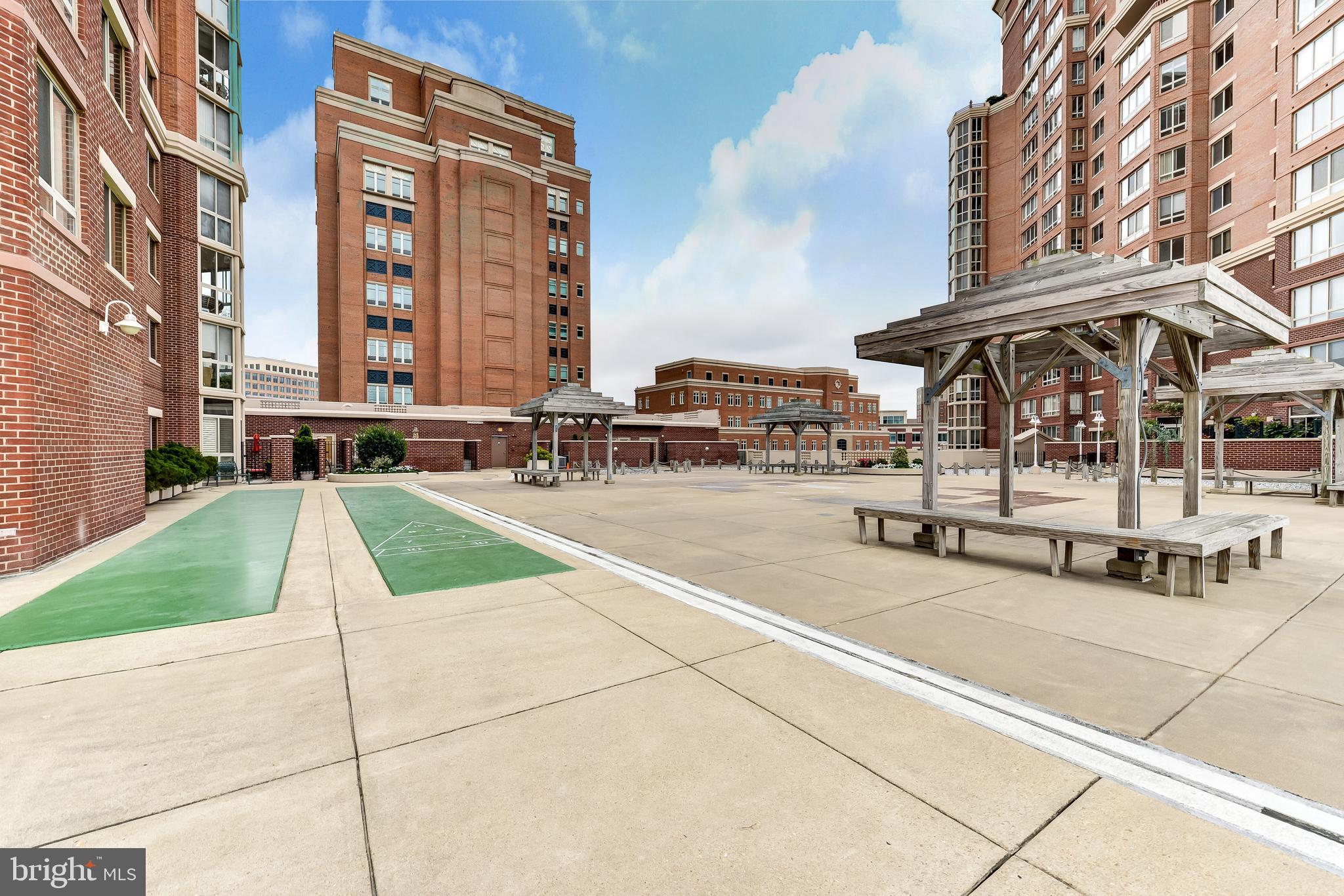 2151 JAMIESON AVENUE 2104