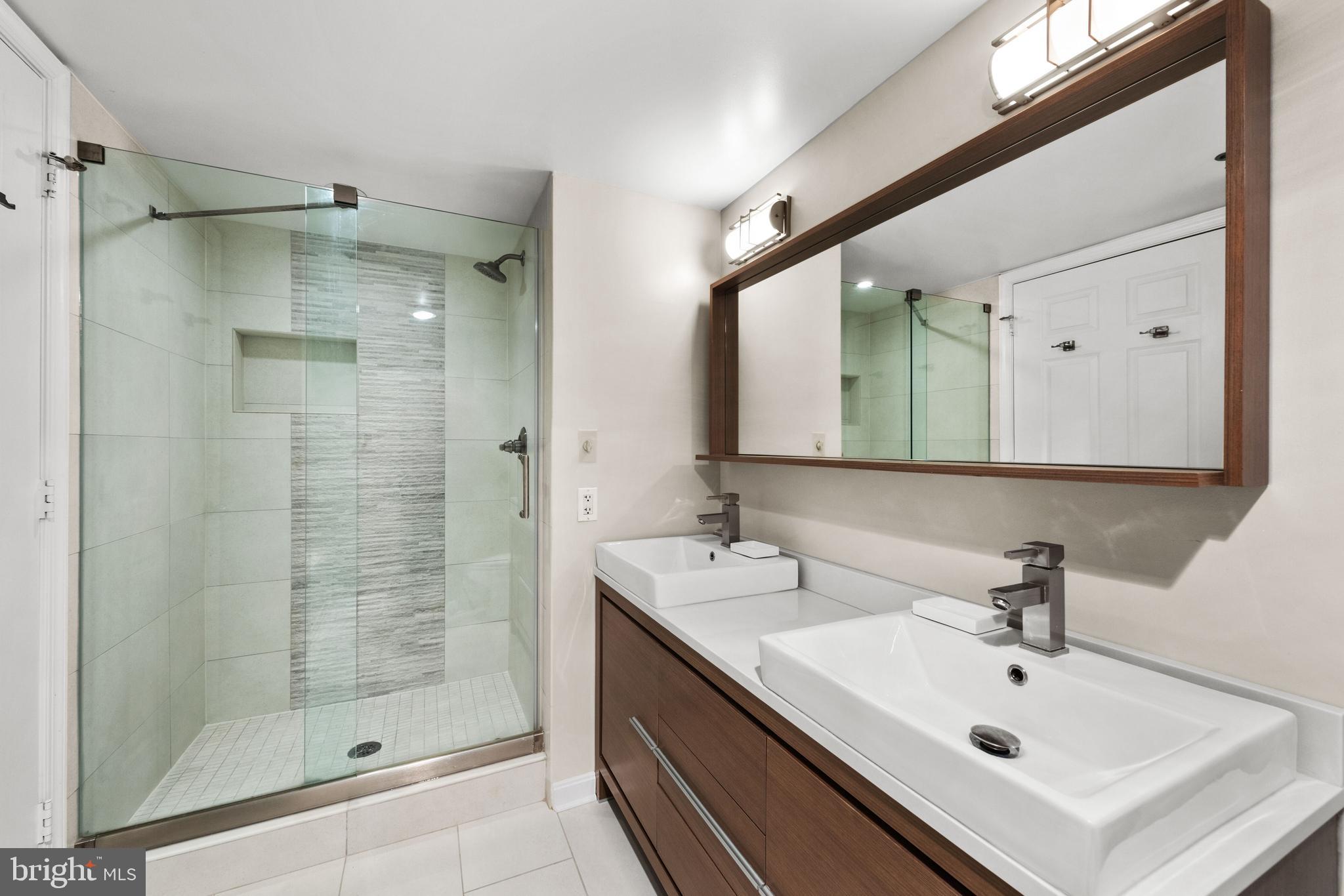 2151 JAMIESON AVENUE 2104