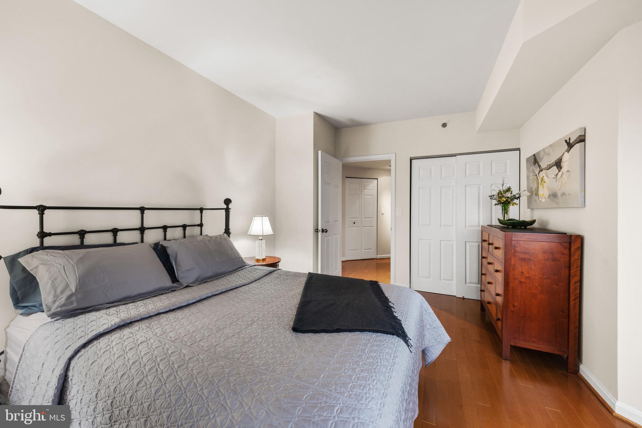 2151 JAMIESON AVENUE 2104