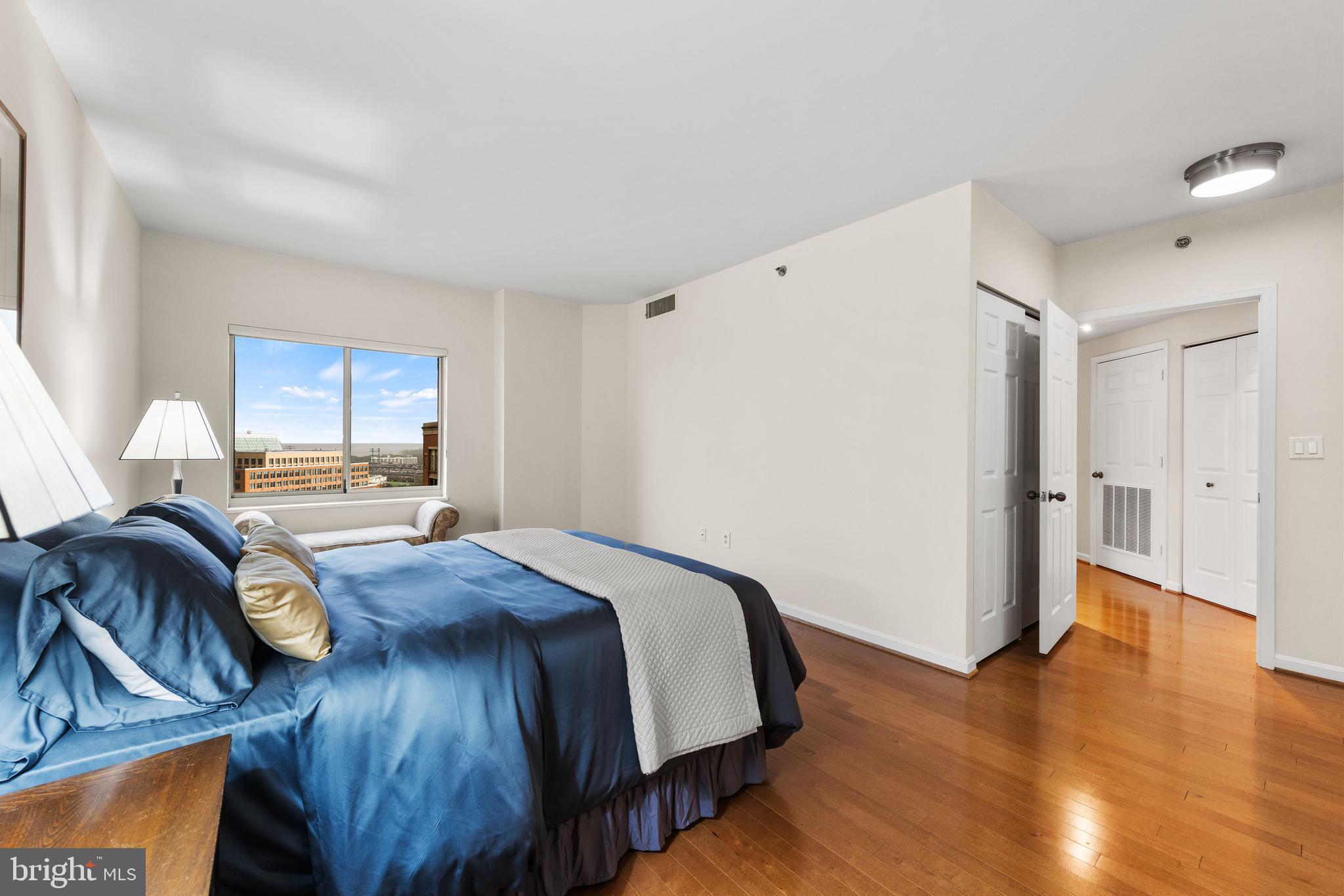 2151 JAMIESON AVENUE 2104