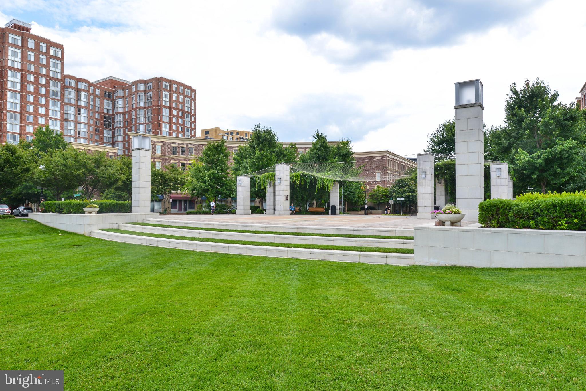 2151 JAMIESON AVENUE 2104